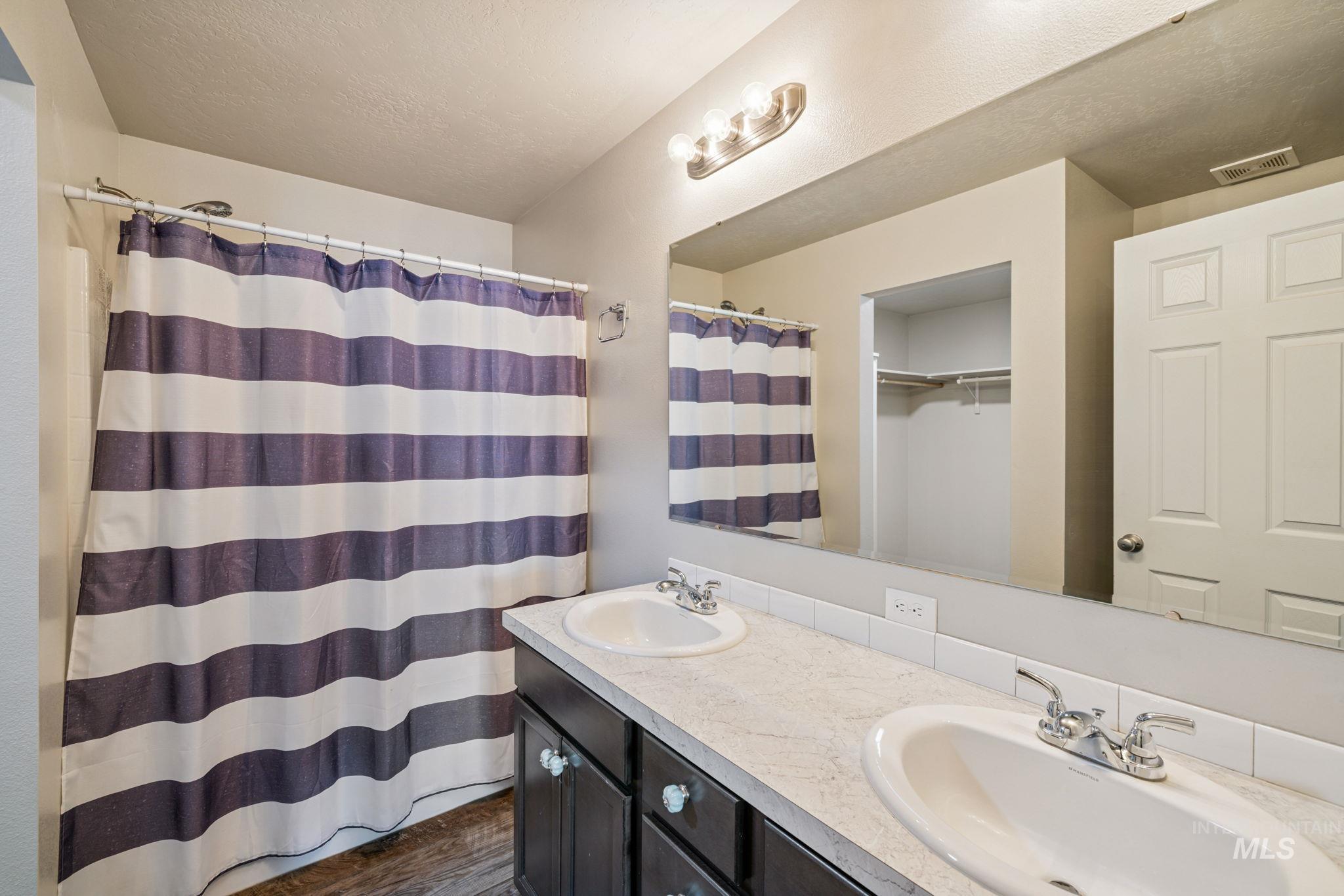 19548 Maywood Pl, Caldwell, Idaho 83605, 3 Bedrooms, 2 Bathrooms, Residential For Sale, Price $390,000, 98980623