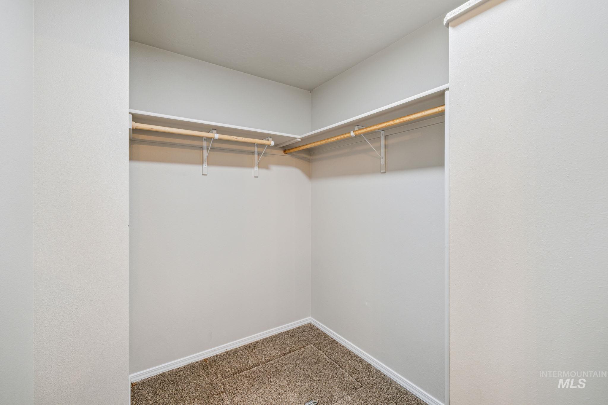 19548 Maywood Pl, Caldwell, Idaho 83605, 3 Bedrooms, 2 Bathrooms, Residential For Sale, Price $390,000, 98980623