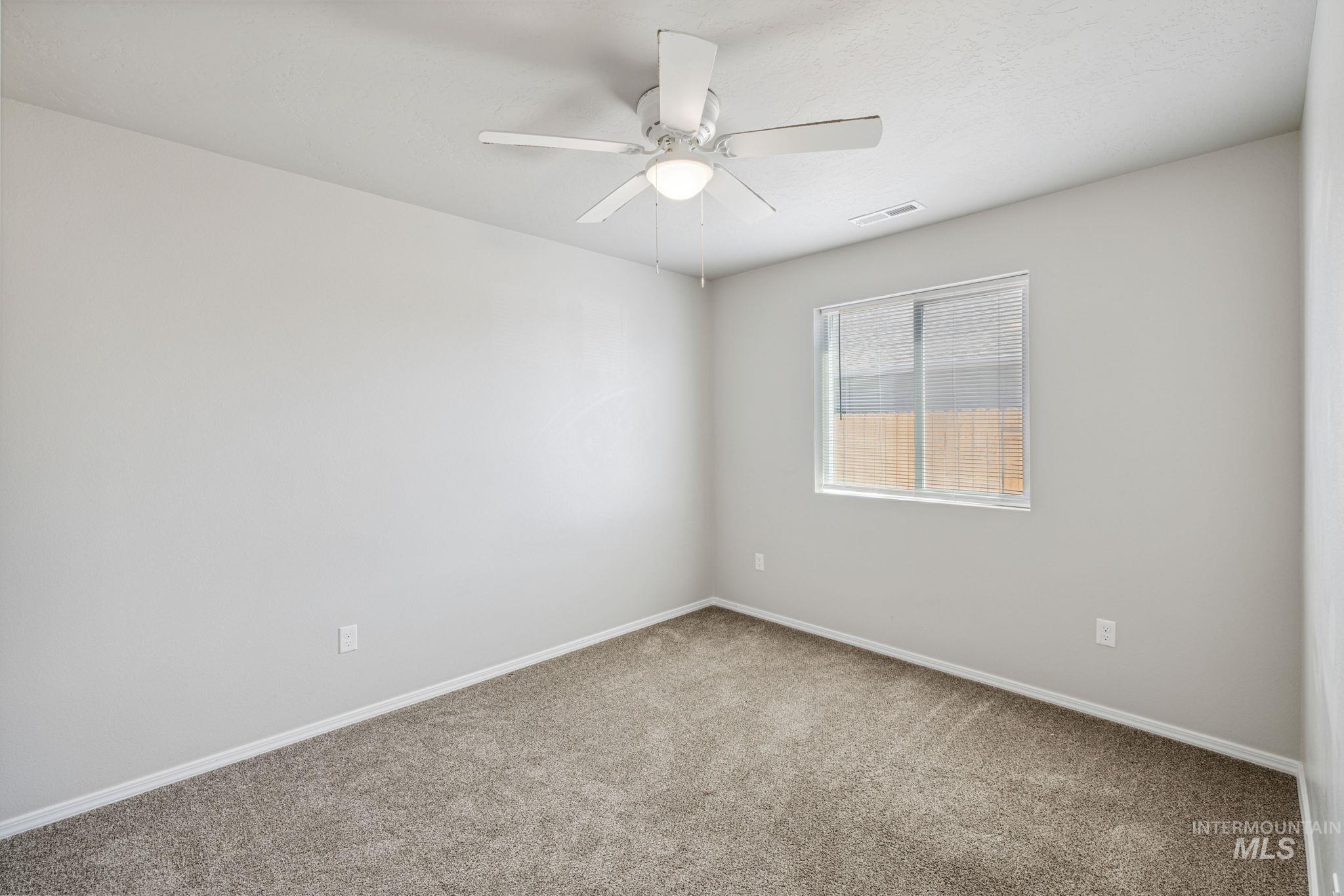 19548 Maywood Pl, Caldwell, Idaho 83605, 3 Bedrooms, 2 Bathrooms, Residential For Sale, Price $390,000, 98980623