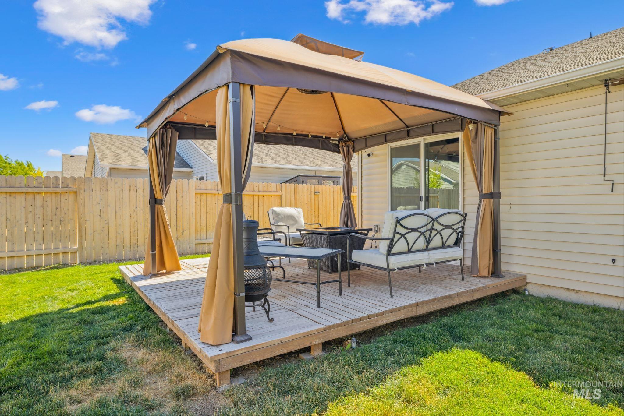 19548 Maywood Pl, Caldwell, Idaho 83605, 3 Bedrooms, 2 Bathrooms, Residential For Sale, Price $390,000, 98980623