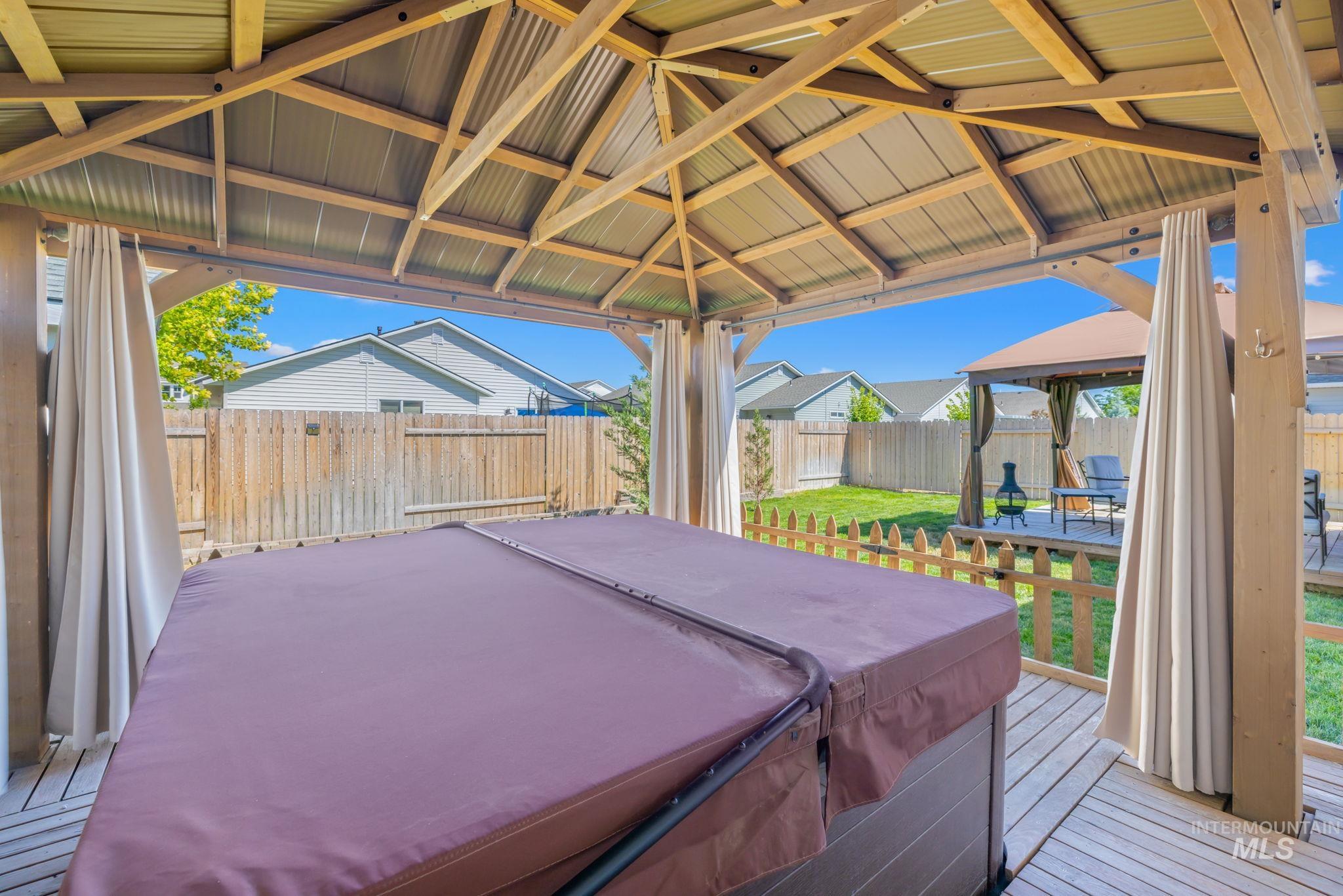 19548 Maywood Pl, Caldwell, Idaho 83605, 3 Bedrooms, 2 Bathrooms, Residential For Sale, Price $390,000, 98980623