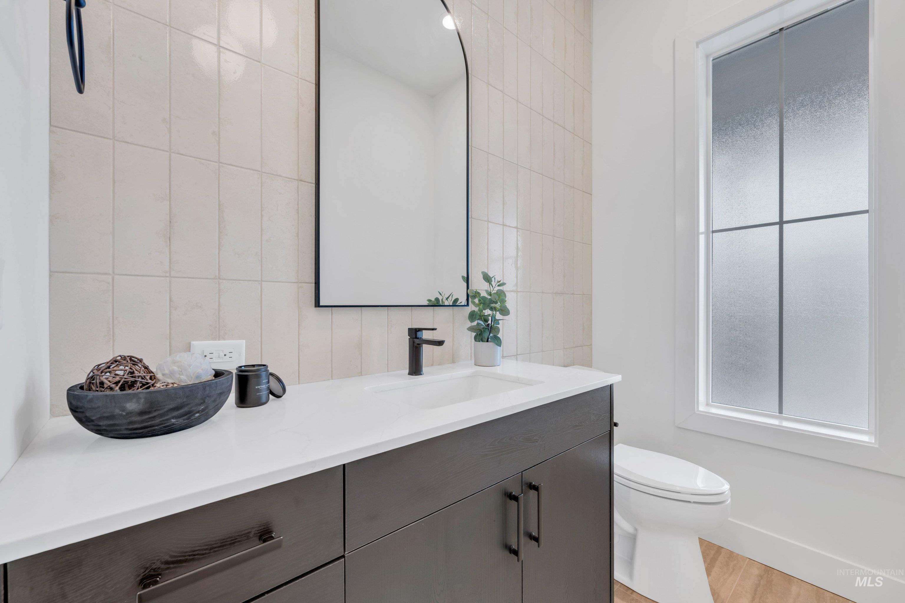 24871 Ardmore Ct, Caldwell, Idaho 83607, 4 Bedrooms, 2.5 Bathrooms, Residential For Sale, Price $1,164,000,MLS 98980624