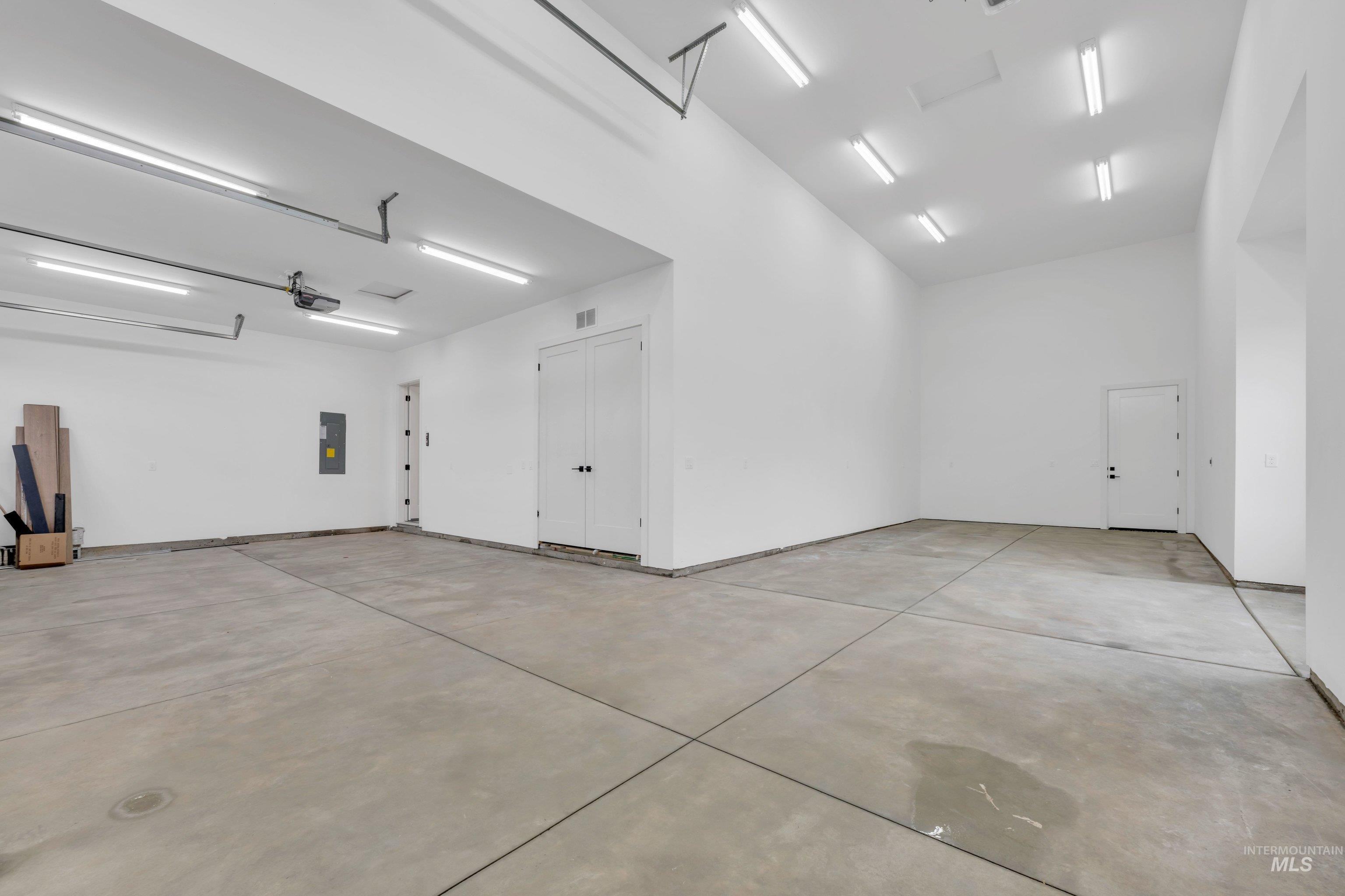 24871 Ardmore Ct, Caldwell, Idaho 83607, 4 Bedrooms, 2.5 Bathrooms, Residential For Sale, Price $1,164,000,MLS 98980624