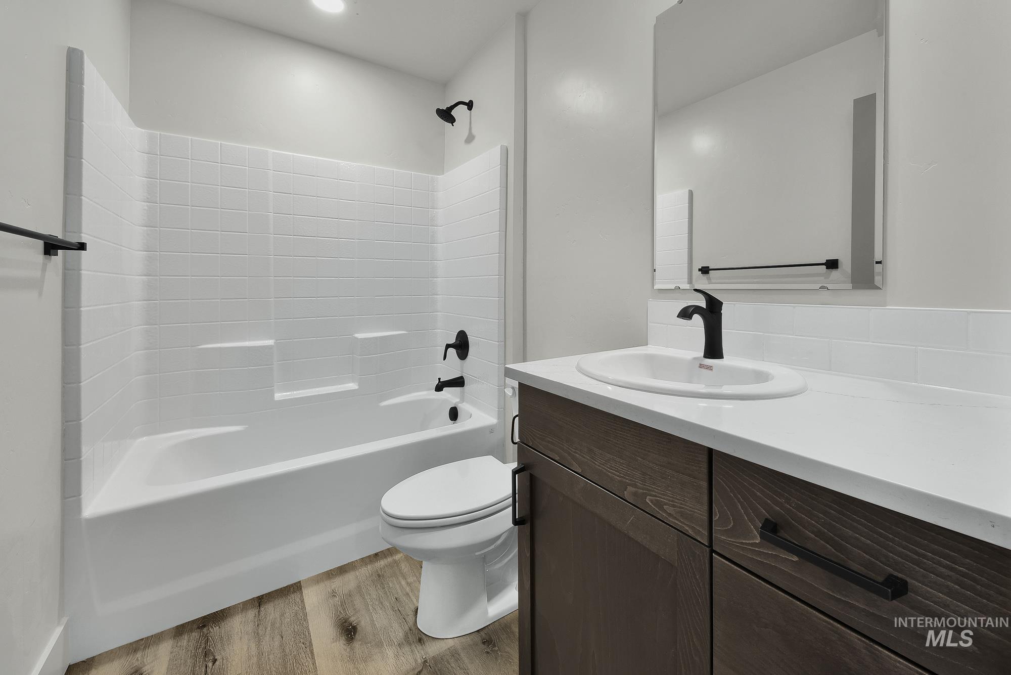 323 N 12th St, Parma, Idaho 83660, 3 Bedrooms, 2 Bathrooms, Residential For Sale, Price $329,999, 98980625