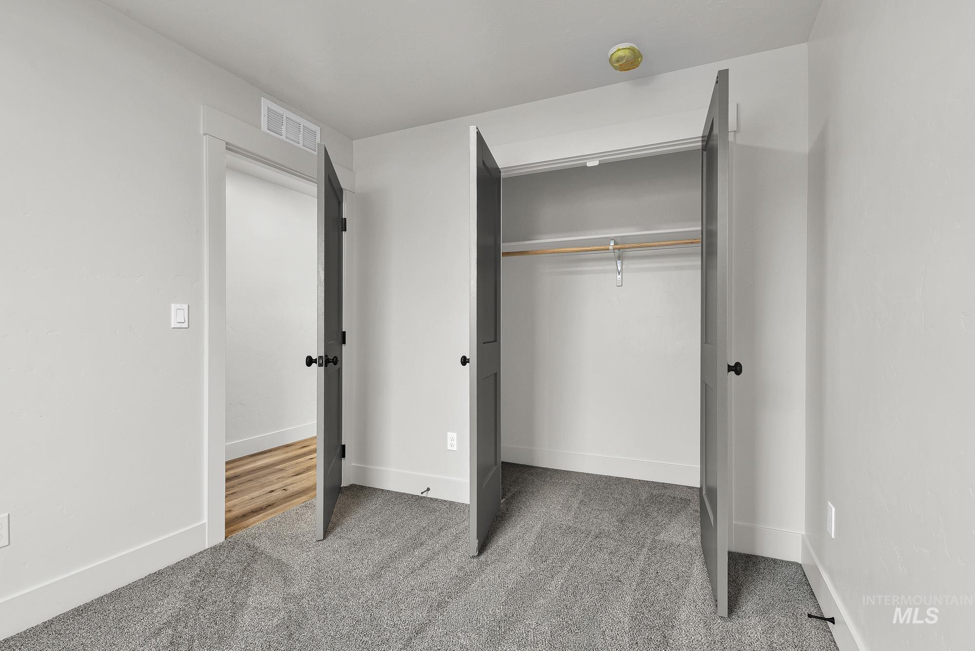 323 N 12th St, Parma, Idaho 83660, 3 Bedrooms, 2 Bathrooms, Residential For Sale, Price $329,999, 98980625