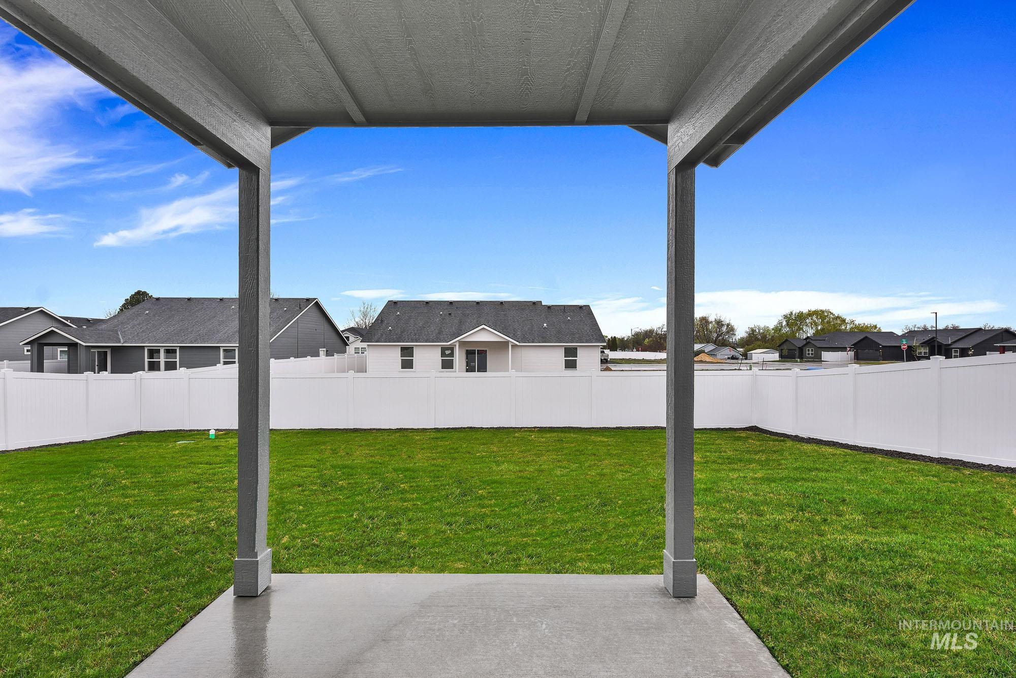 323 N 12th St, Parma, Idaho 83660, 3 Bedrooms, 2 Bathrooms, Residential For Sale, Price $329,999, 98980625