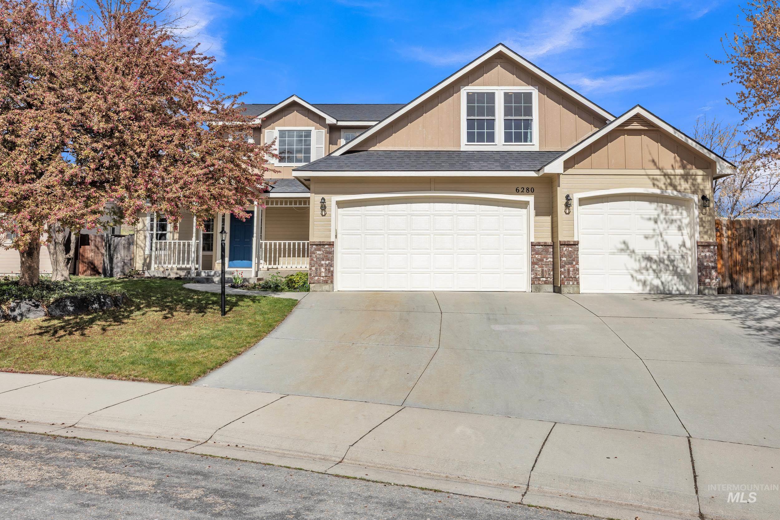 6280 S Solar Way, Boise, Idaho 83709, 4 Bedrooms, 3 Bathrooms, Residential For Sale, Price $559,900, 98980626