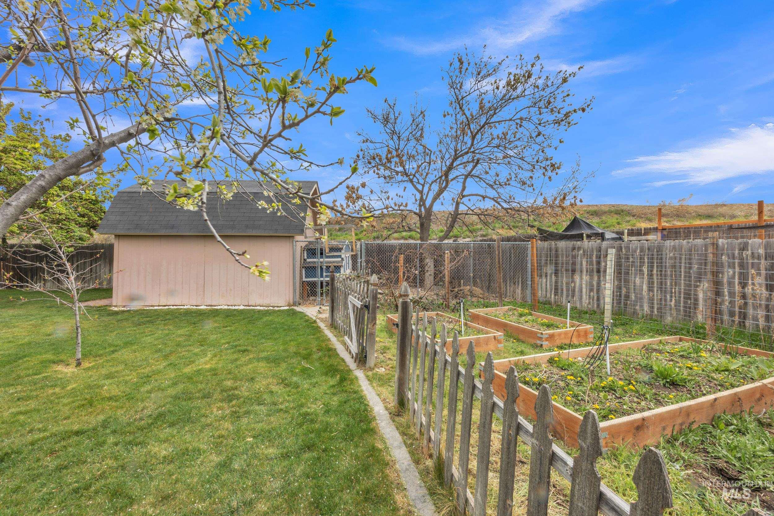 6280 S Solar Way, Boise, Idaho 83709, 4 Bedrooms, 3 Bathrooms, Residential For Sale, Price $559,900, 98980626