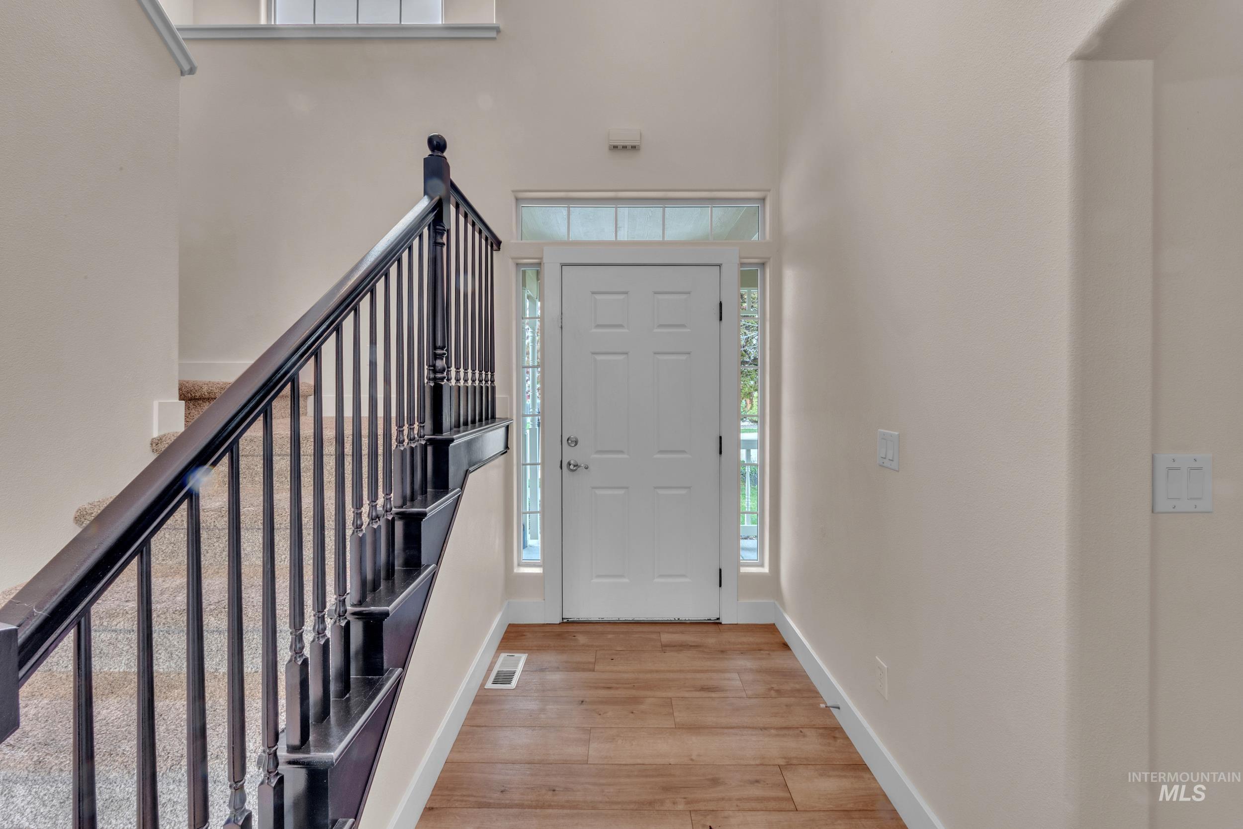 6280 S Solar Way, Boise, Idaho 83709, 4 Bedrooms, 3 Bathrooms, Residential For Sale, Price $559,900, 98980626