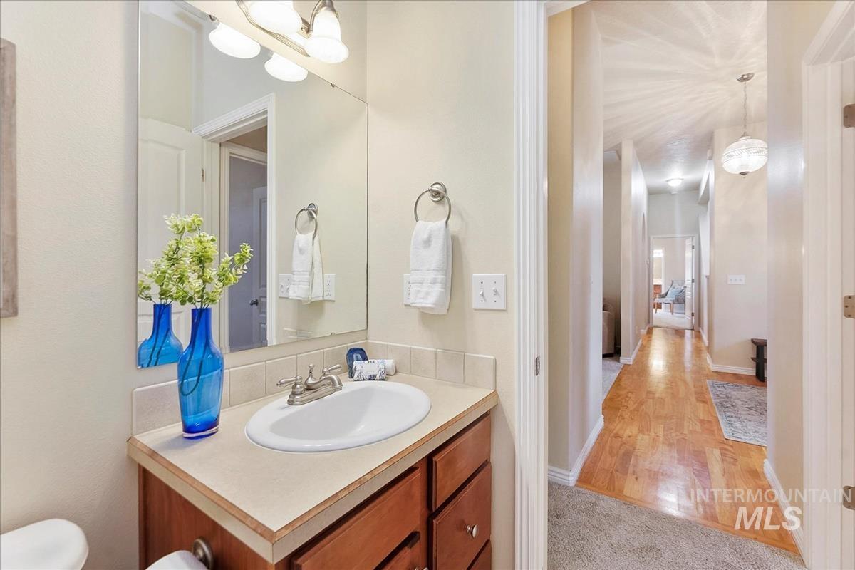 558 N Cardigan Avenue, Star, Idaho 83669, 3 Bedrooms, 2 Bathrooms, Residential For Sale, Price $499,900, 98980629