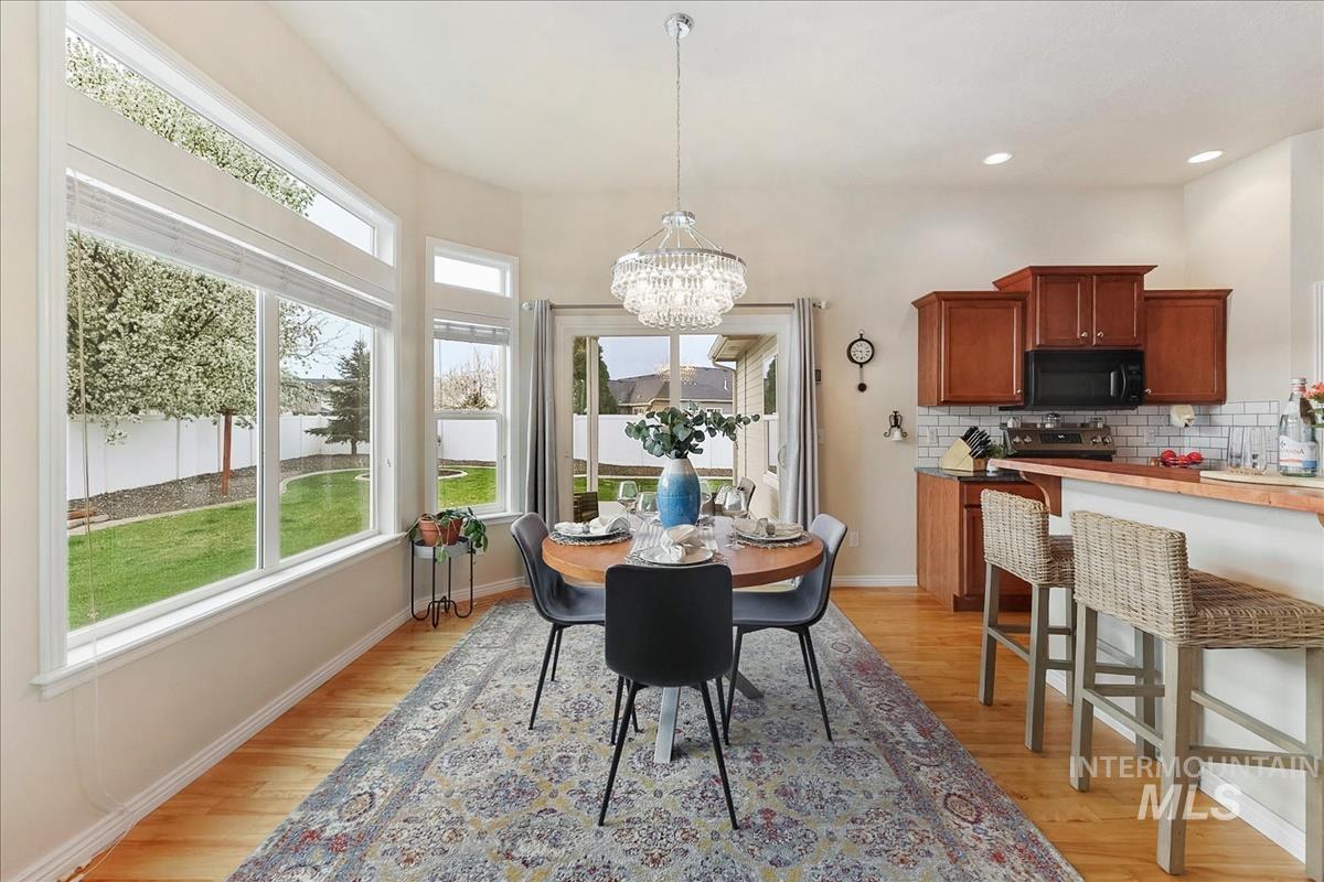 558 N Cardigan Avenue, Star, Idaho 83669, 3 Bedrooms, 2 Bathrooms, Residential For Sale, Price $499,900, 98980629