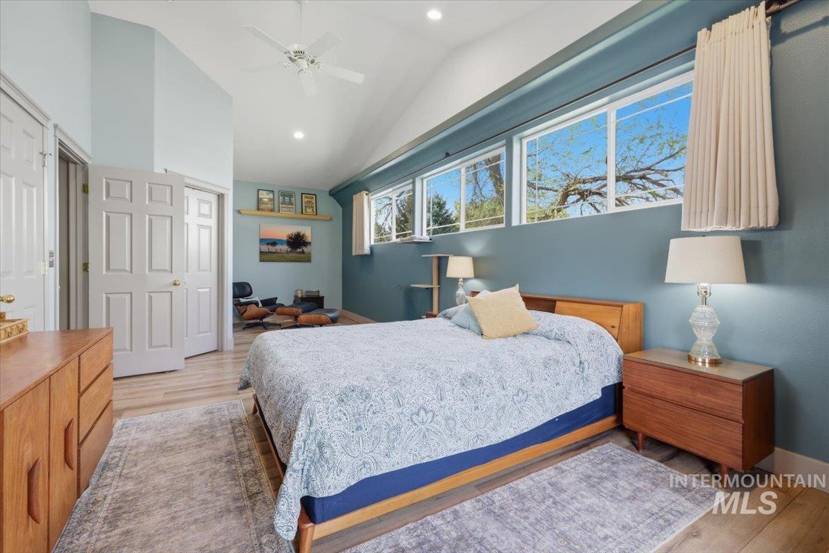 10430 W La Hontan Dr, Boise, Idaho 83709, 4 Bedrooms, 2.5 Bathrooms, Residential For Sale, Price $799,000, 98980630