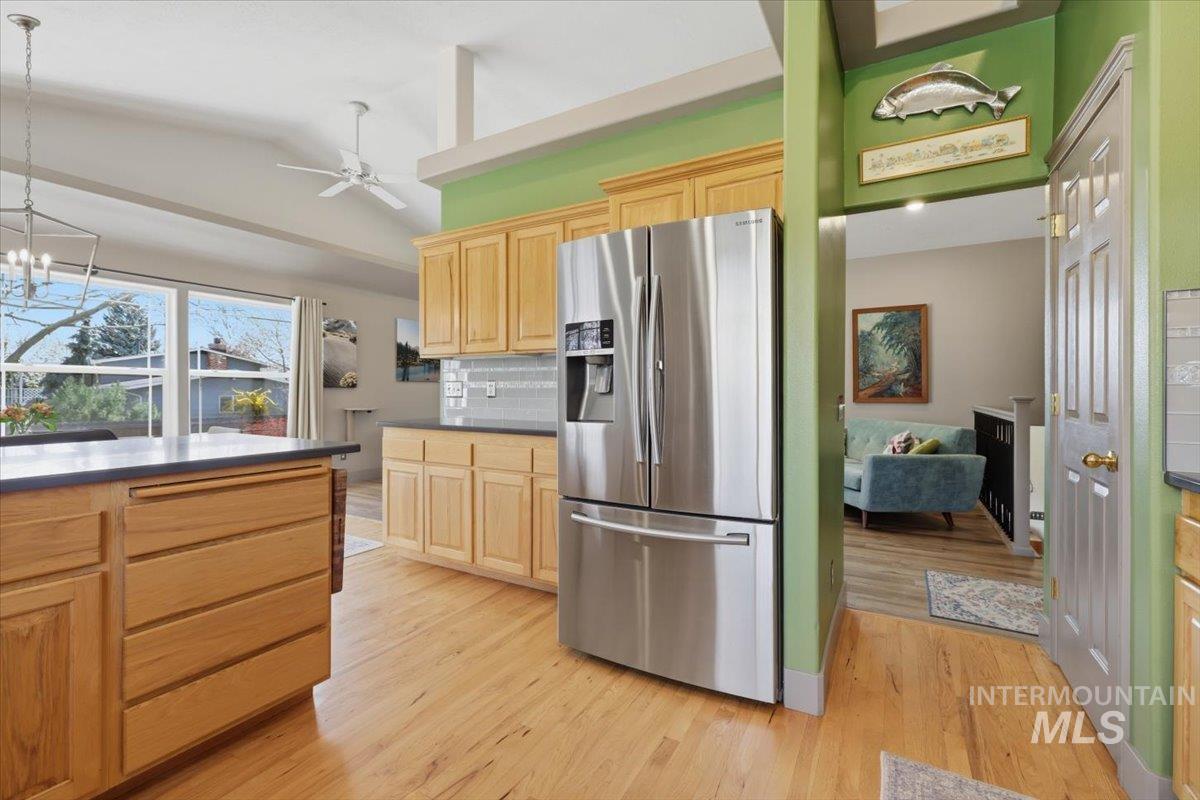 10430 W La Hontan Dr, Boise, Idaho 83709, 4 Bedrooms, 2.5 Bathrooms, Residential For Sale, Price $799,000, 98980630