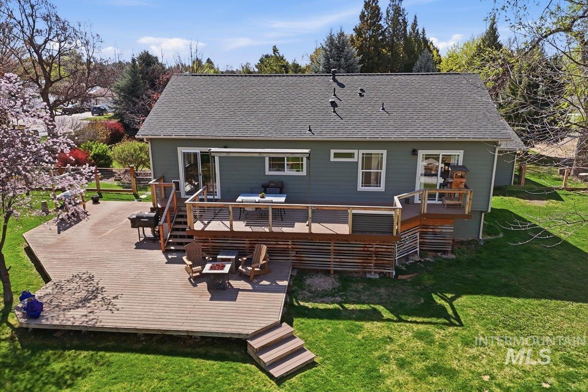 10430 W La Hontan Dr, Boise, Idaho 83709, 4 Bedrooms, 2.5 Bathrooms, Residential For Sale, Price $799,000, 98980630