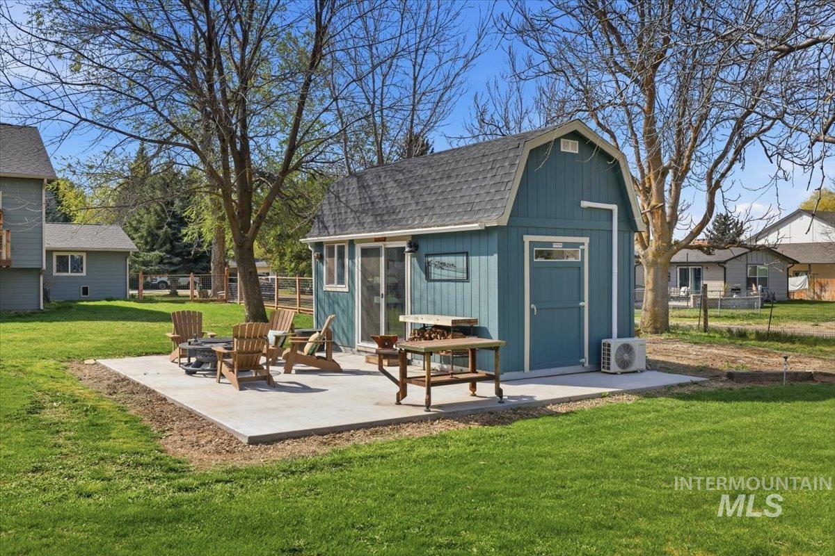 10430 W La Hontan Dr, Boise, Idaho 83709, 4 Bedrooms, 2.5 Bathrooms, Residential For Sale, Price $799,000, 98980630