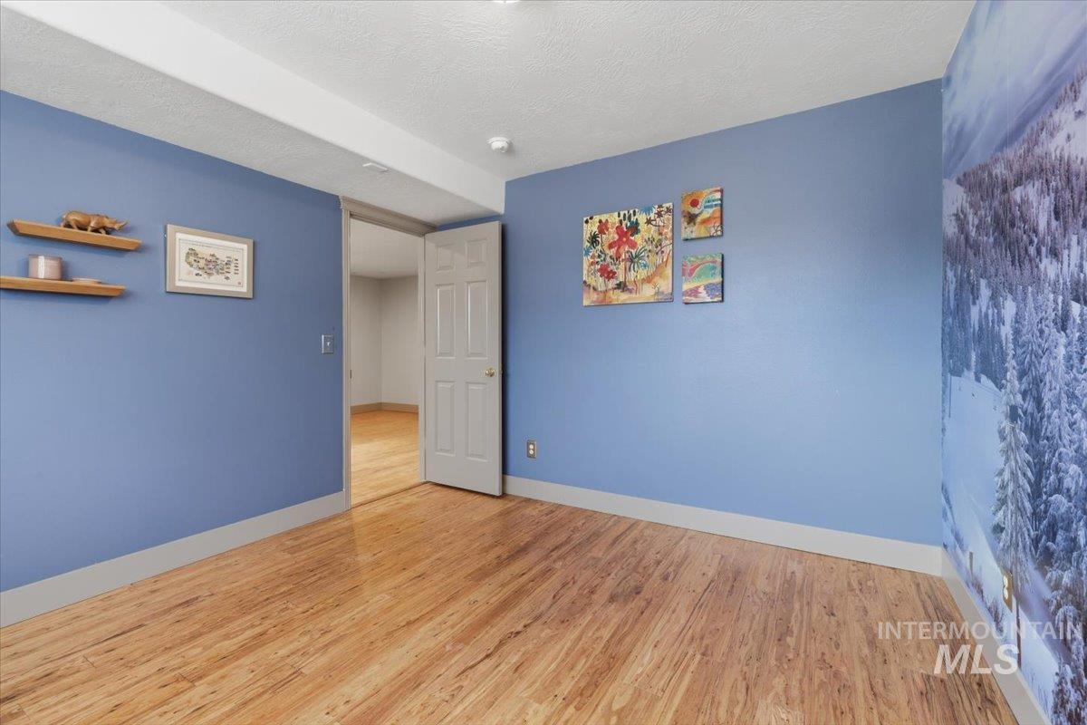 10430 W La Hontan Dr, Boise, Idaho 83709, 4 Bedrooms, 2.5 Bathrooms, Residential For Sale, Price $799,000, 98980630