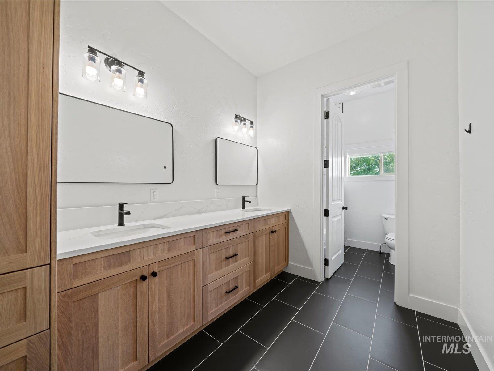 6255 S Tarrega Ln, Meridian, Idaho 83642, 4 Bedrooms, 3.5 Bathrooms, Residential For Sale, Price $1,695,000,MLS 98980633