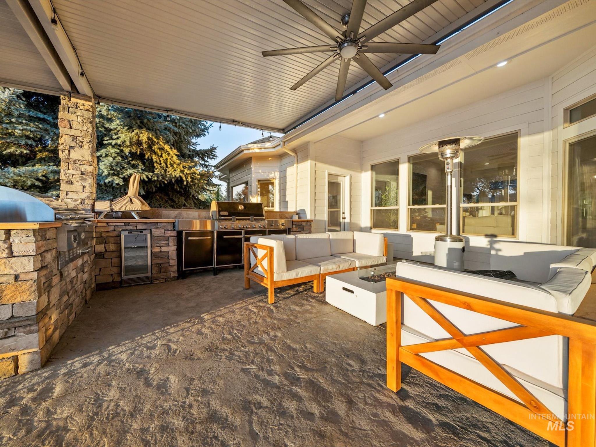 6255 S Tarrega Ln, Meridian, Idaho 83642, 4 Bedrooms, 3.5 Bathrooms, Residential For Sale, Price $1,695,000,MLS 98980633