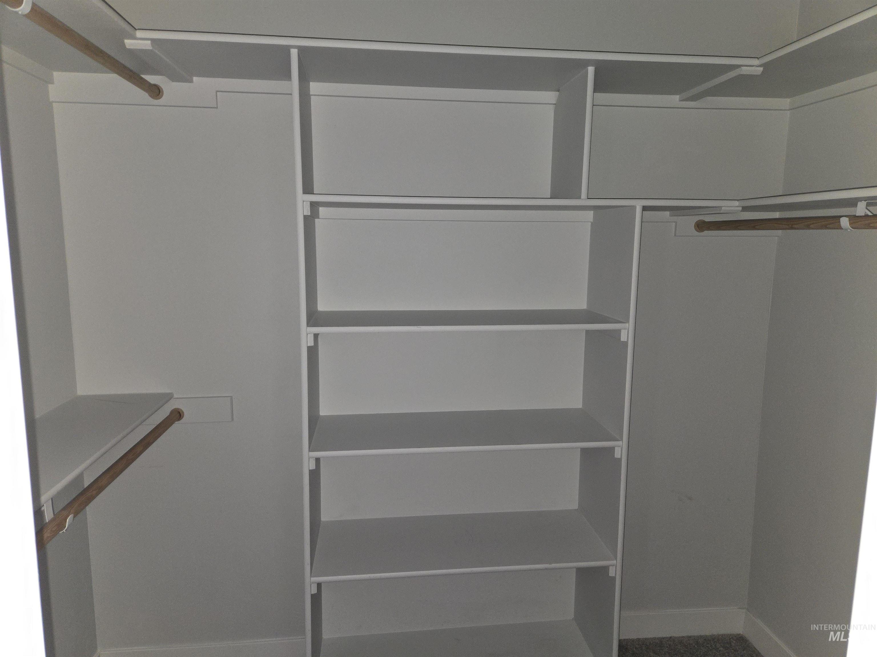 1418 N Birch Street, Jerome, Idaho 83338, 4 Bedrooms, 2 Bathrooms, Residential For Sale, Price $351,300, 98980639