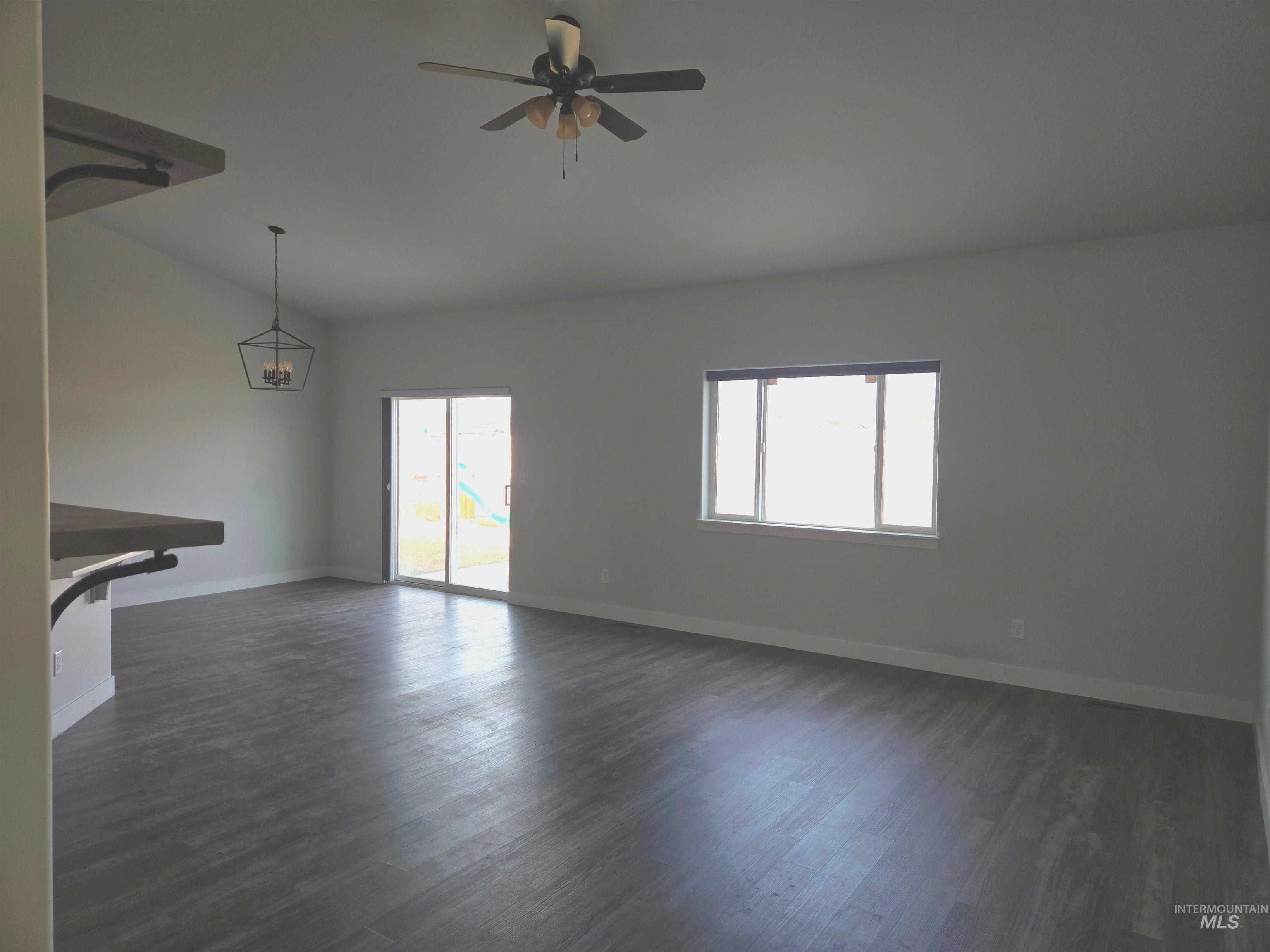 1418 N Birch Street, Jerome, Idaho 83338, 4 Bedrooms, 2 Bathrooms, Residential For Sale, Price $351,300, 98980639