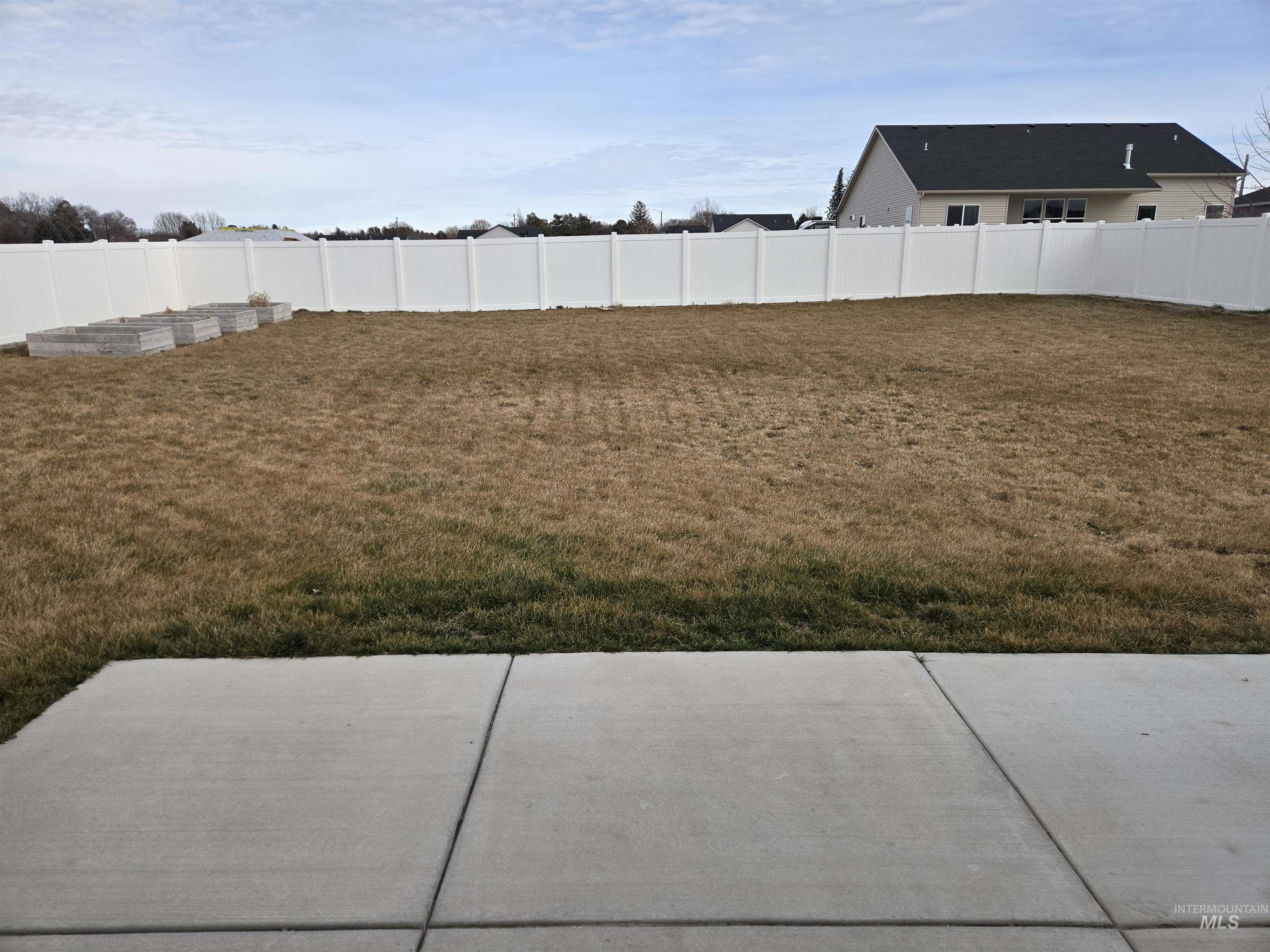 1418 N Birch Street, Jerome, Idaho 83338, 4 Bedrooms, 2 Bathrooms, Residential For Sale, Price $351,300, 98980639