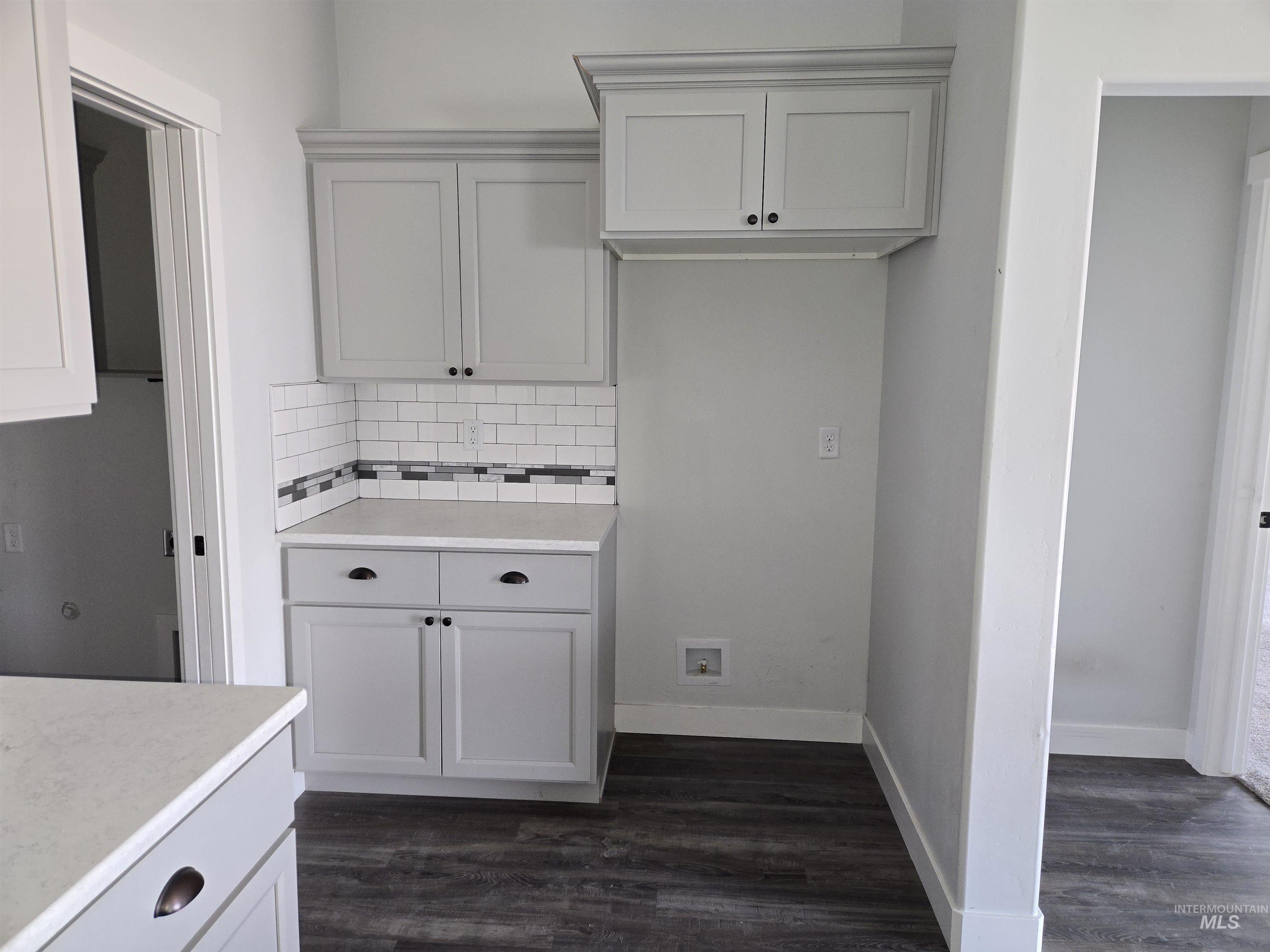 1418 N Birch Street, Jerome, Idaho 83338, 4 Bedrooms, 2 Bathrooms, Residential For Sale, Price $351,300, 98980639