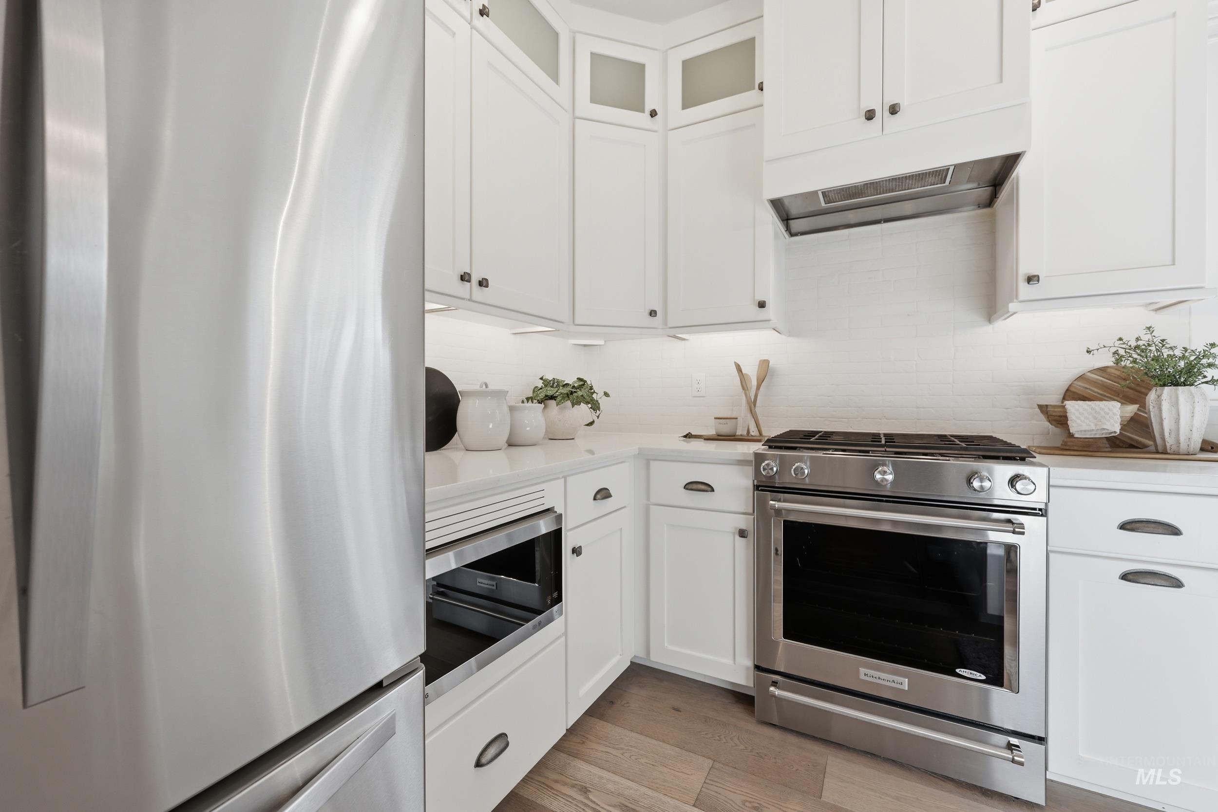 2002 S Hilton, Boise, Idaho 83705, 3 Bedrooms, 2 Bathrooms, Residential For Sale, Price $634,900, 98980640