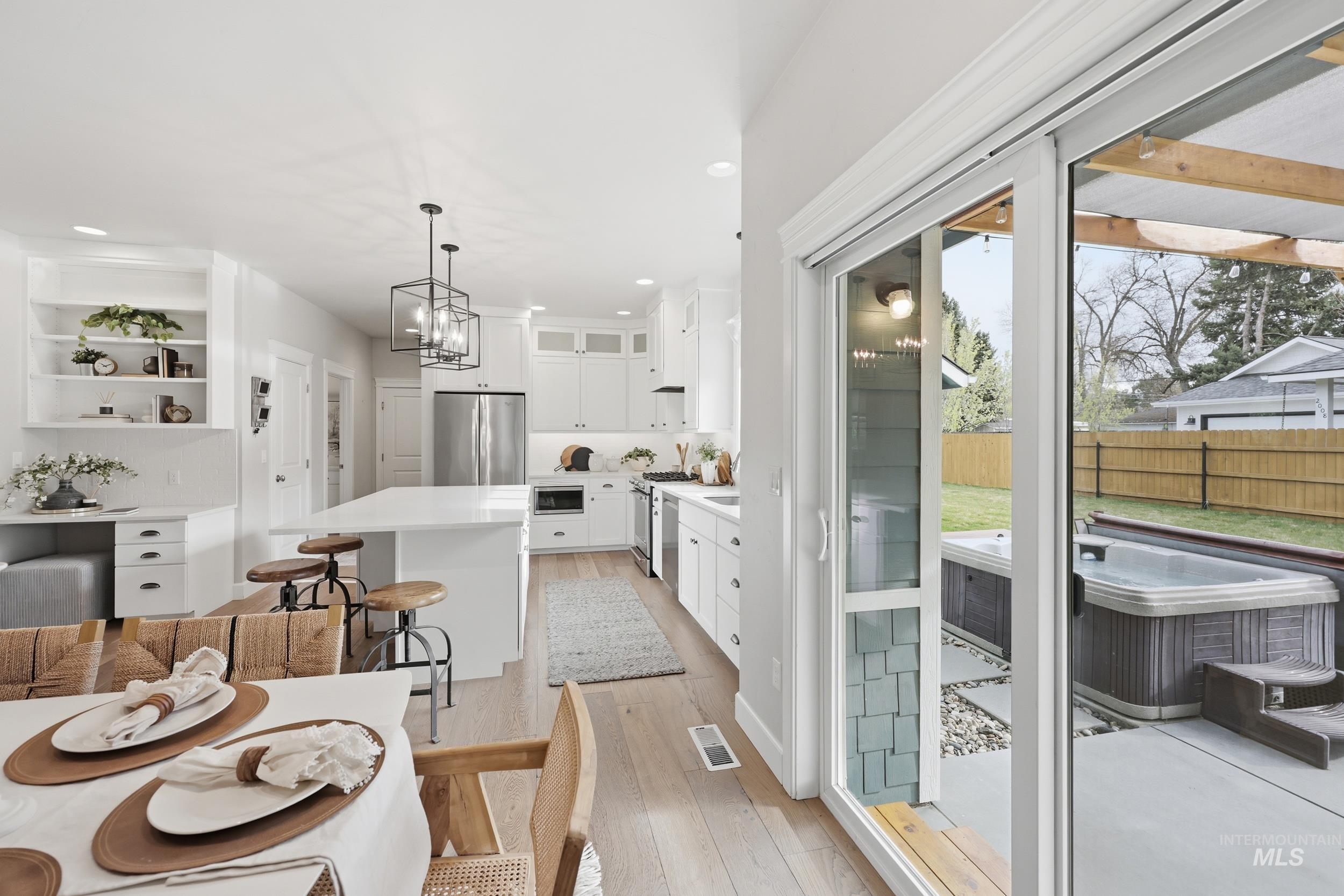 2002 S Hilton, Boise, Idaho 83705, 3 Bedrooms, 2 Bathrooms, Residential For Sale, Price $634,900, 98980640