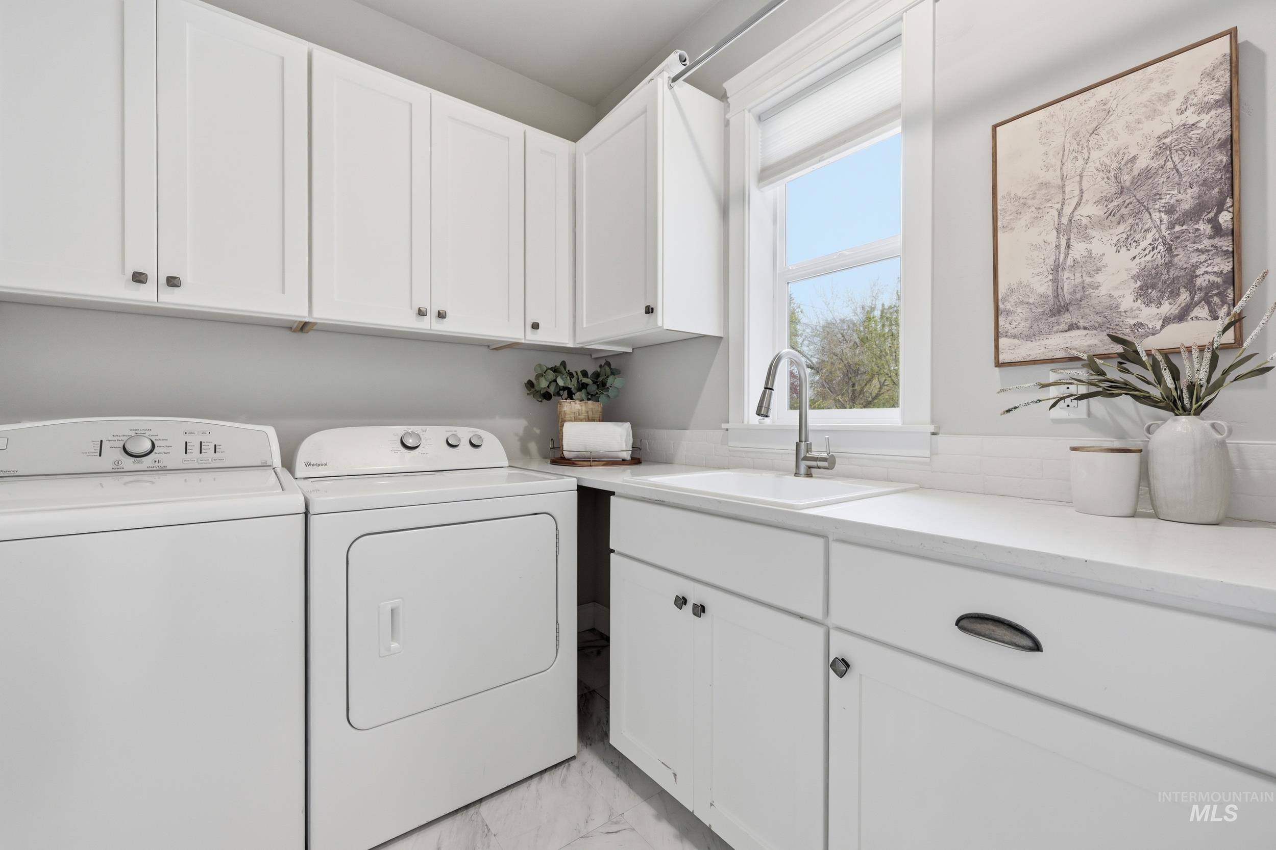 2002 S Hilton, Boise, Idaho 83705, 3 Bedrooms, 2 Bathrooms, Residential For Sale, Price $634,900, 98980640