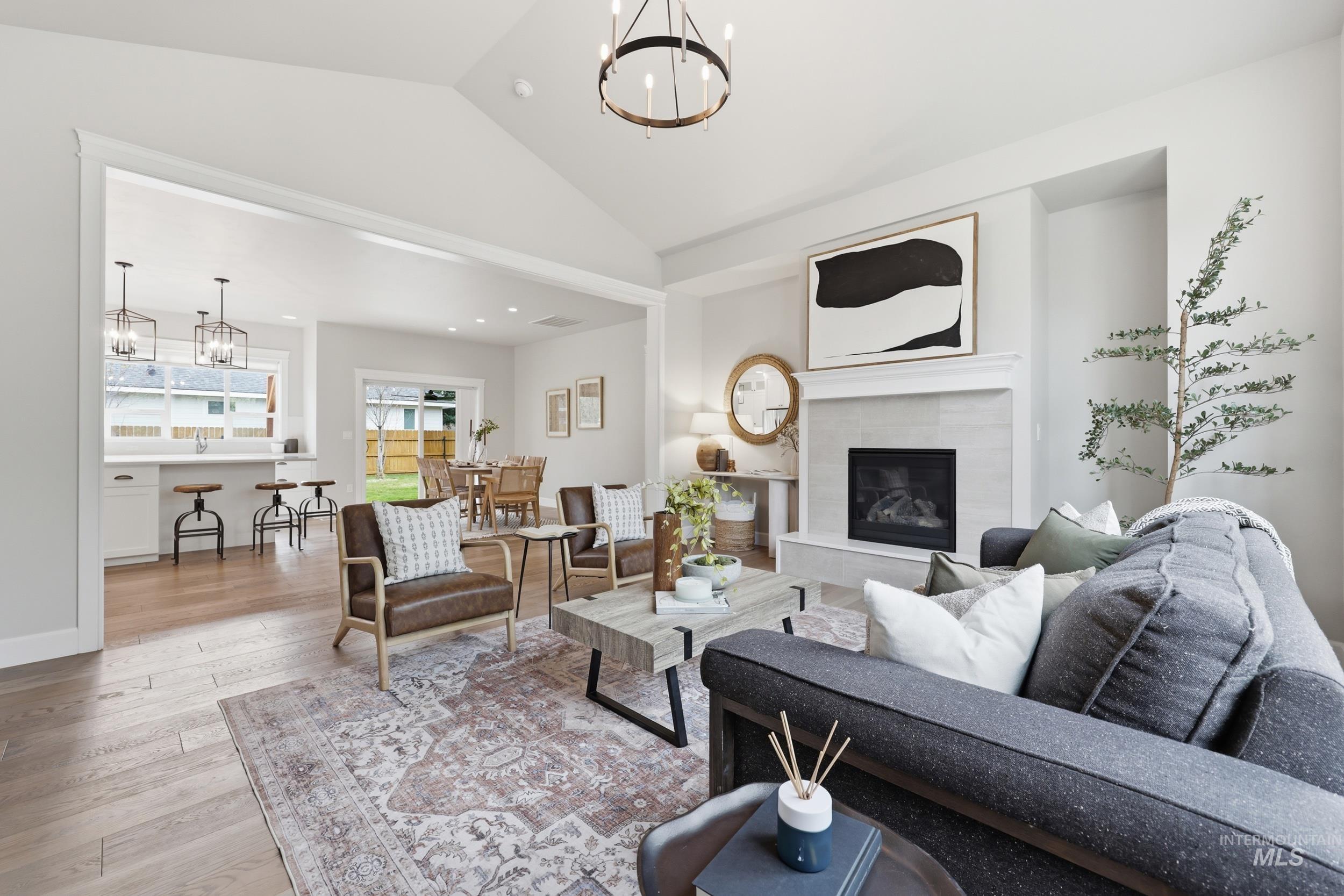 2002 S Hilton, Boise, Idaho 83705, 3 Bedrooms, 2 Bathrooms, Residential For Sale, Price $634,900, 98980640