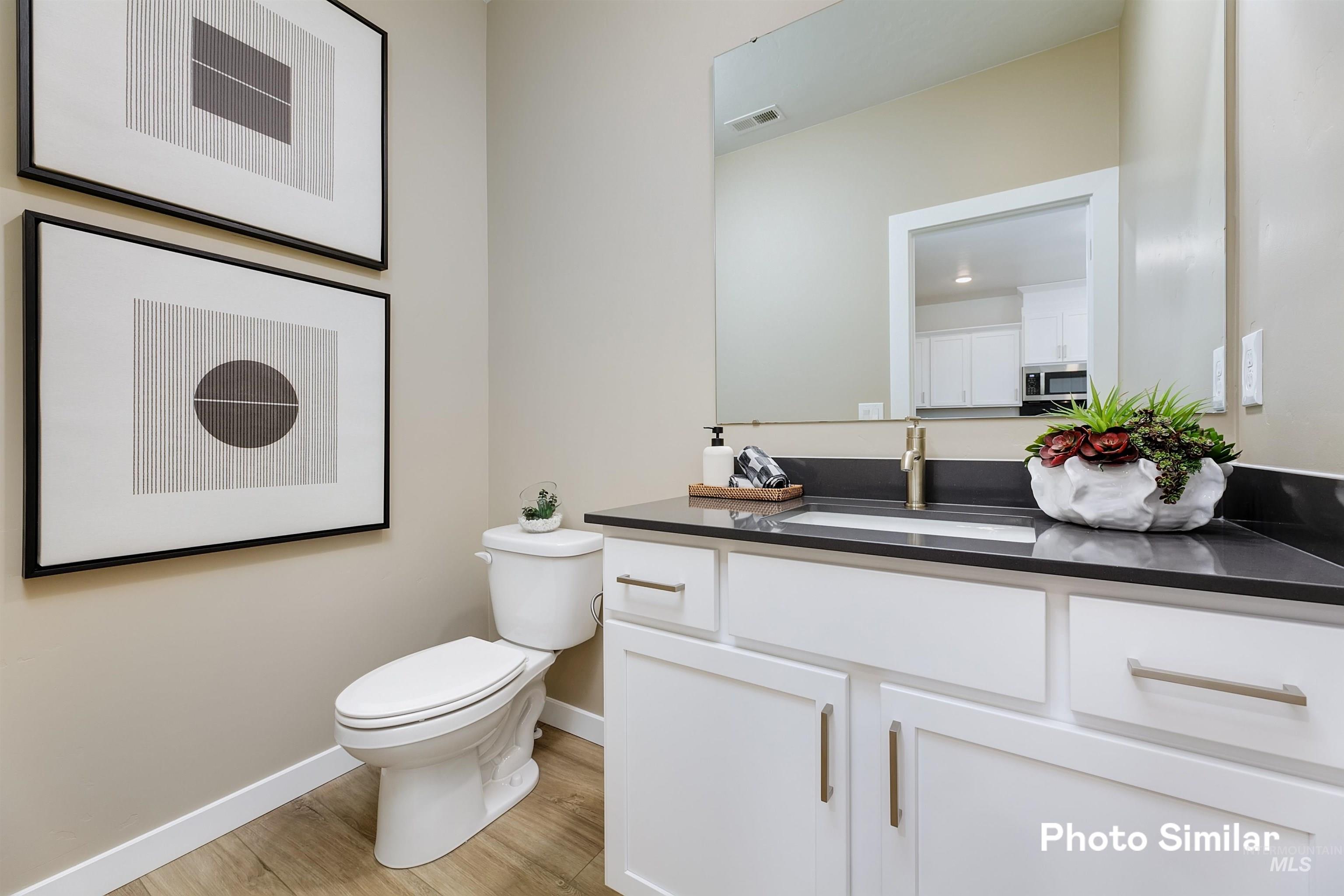 4201 W Perspective St, Eagle, Idaho 83616, 3 Bedrooms, 2.5 Bathrooms, Residential For Sale, Price $408,900,MLS 98980641