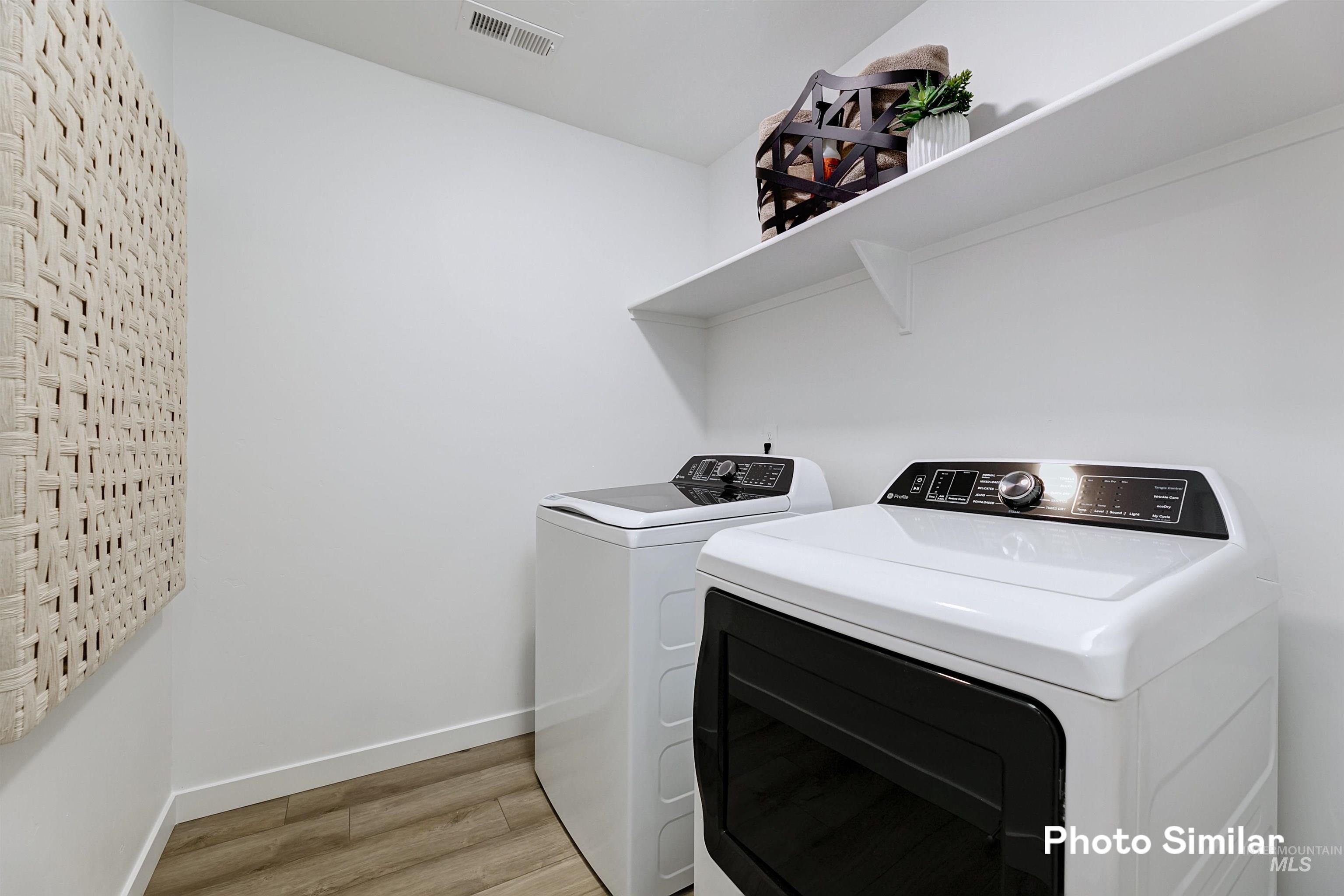 4201 W Perspective St, Eagle, Idaho 83616, 3 Bedrooms, 2.5 Bathrooms, Residential For Sale, Price $408,900,MLS 98980641