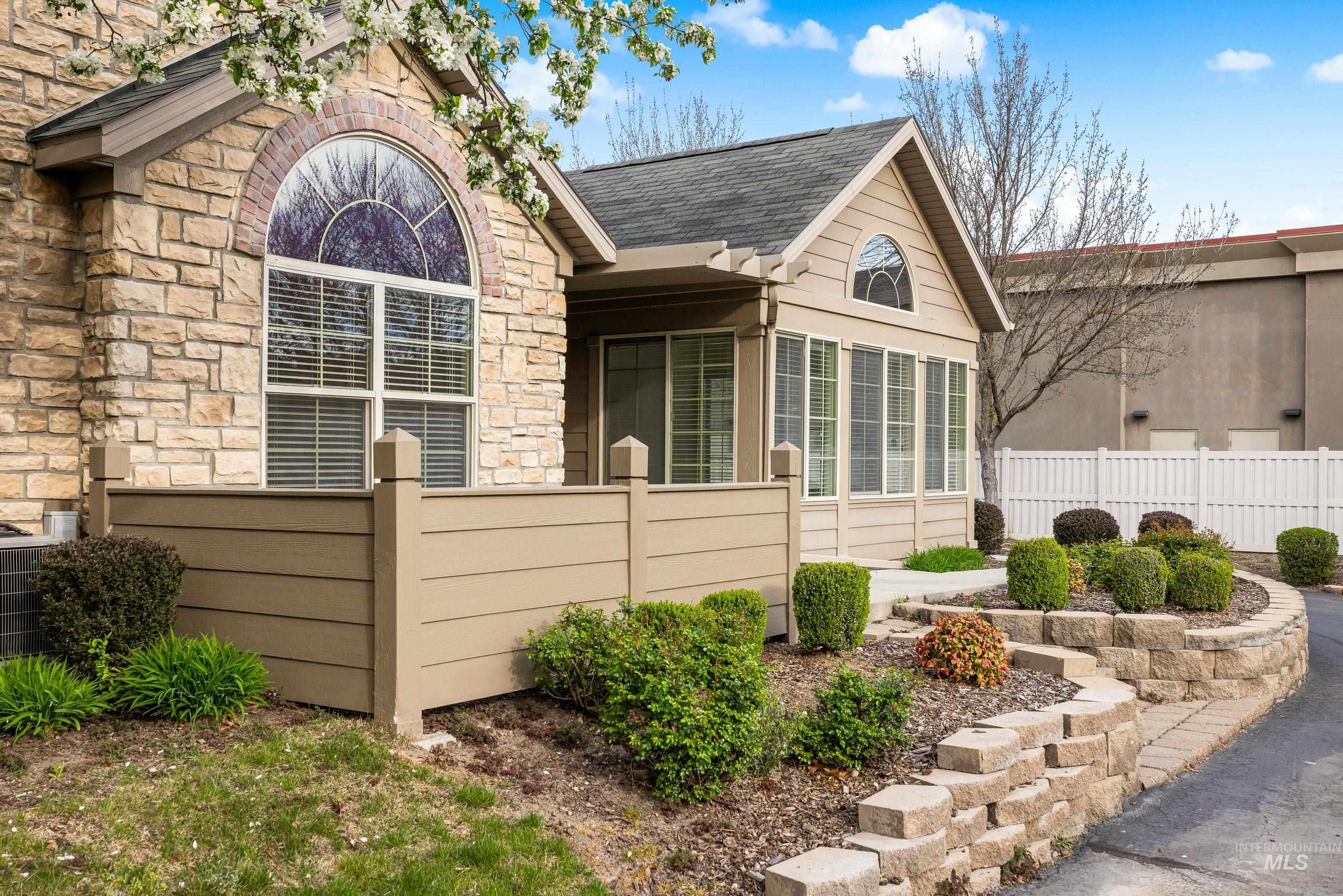 1538 N McKinney, Boise, Idaho 83704, 2 Bedrooms, 2 Bathrooms, Residential For Sale, Price $415,000, 98980642