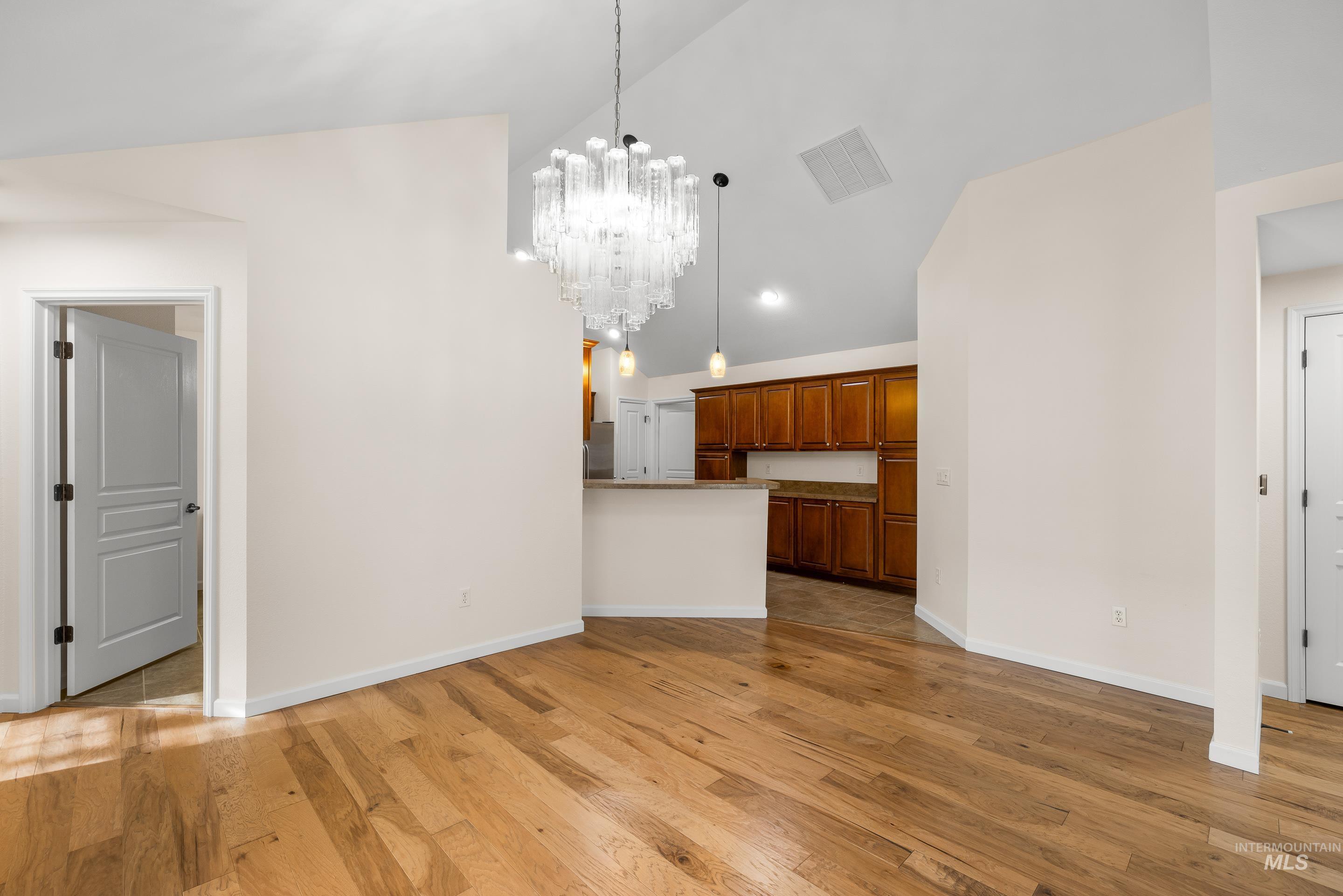 1538 N McKinney, Boise, Idaho 83704, 2 Bedrooms, 2 Bathrooms, Residential For Sale, Price $415,000, 98980642