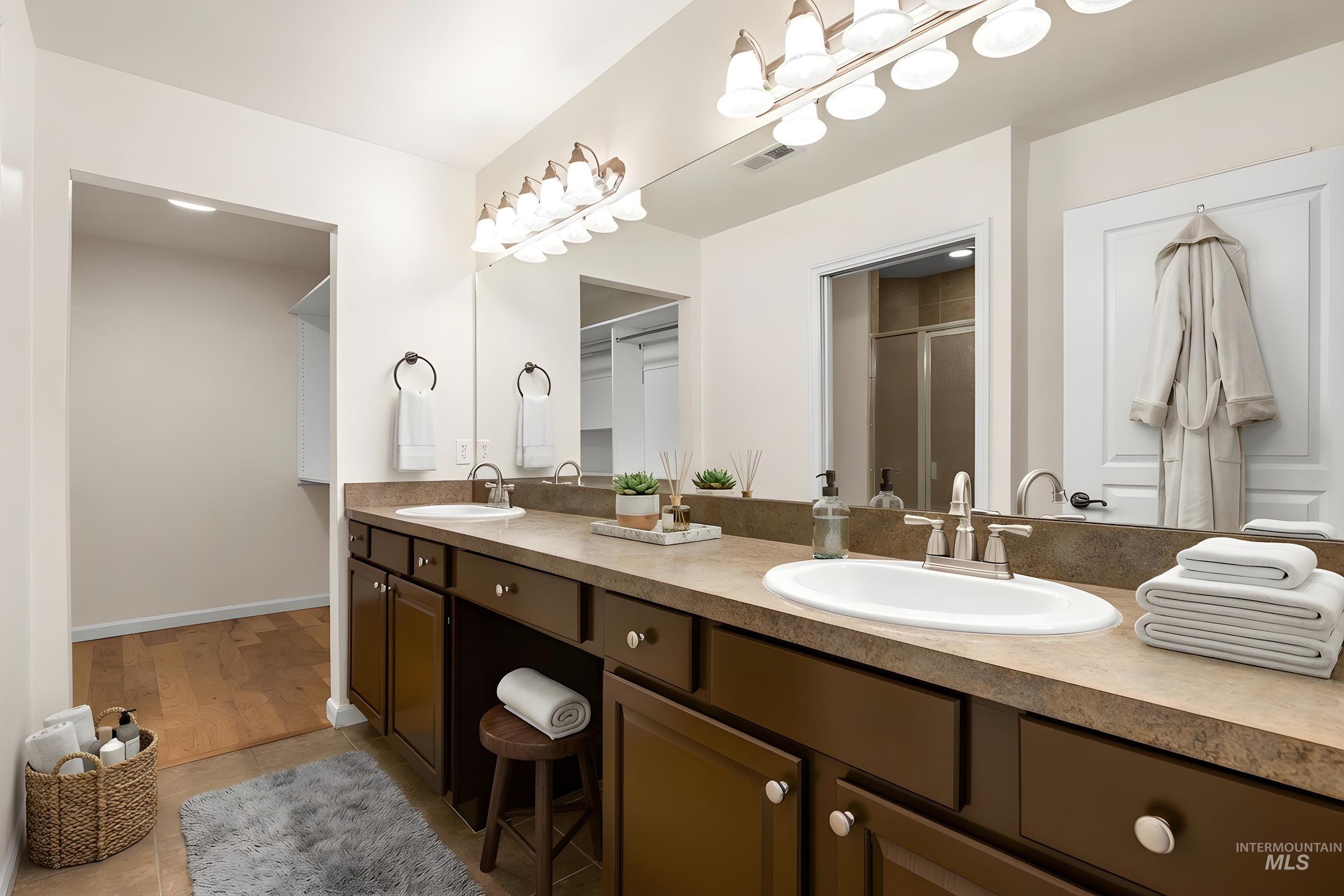 1538 N McKinney, Boise, Idaho 83704, 2 Bedrooms, 2 Bathrooms, Residential For Sale, Price $415,000, 98980642