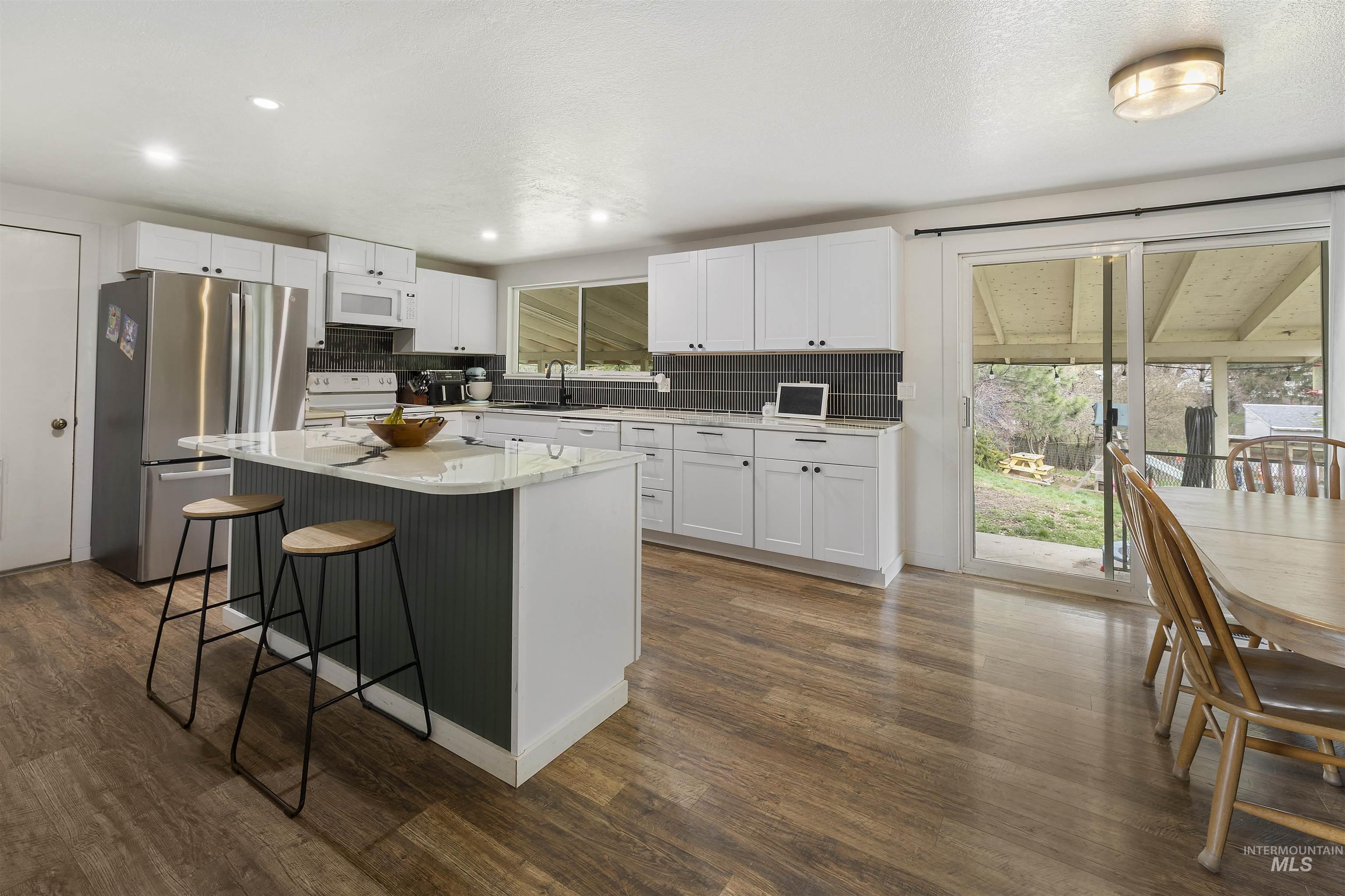 604 Line St., Deary, Idaho 83823, 3 Bedrooms, 2 Bathrooms, Residential For Sale, Price $365,000, 98980644