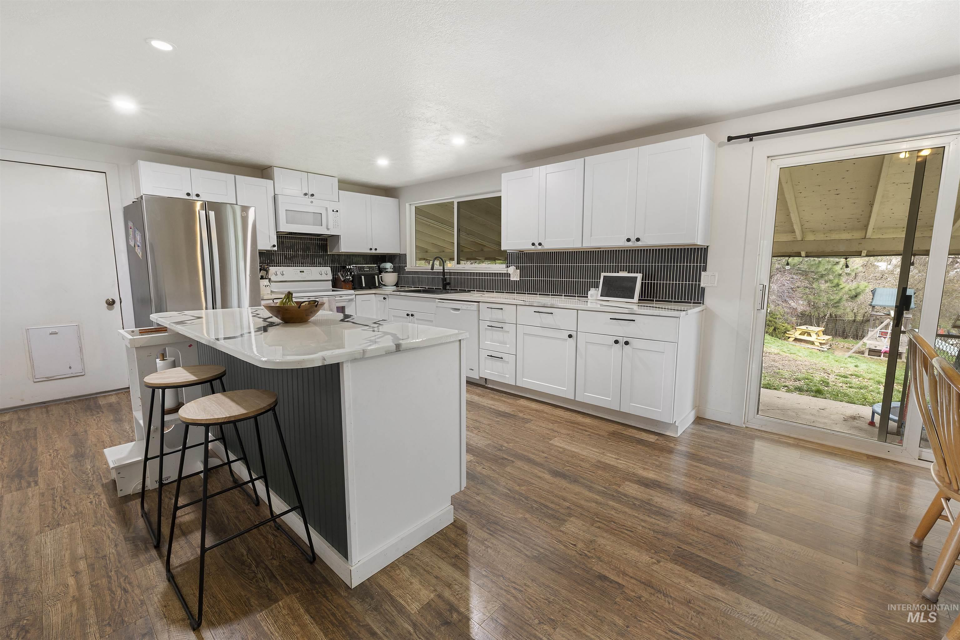 604 Line St., Deary, Idaho 83823, 3 Bedrooms, 2 Bathrooms, Residential For Sale, Price $365,000, 98980644