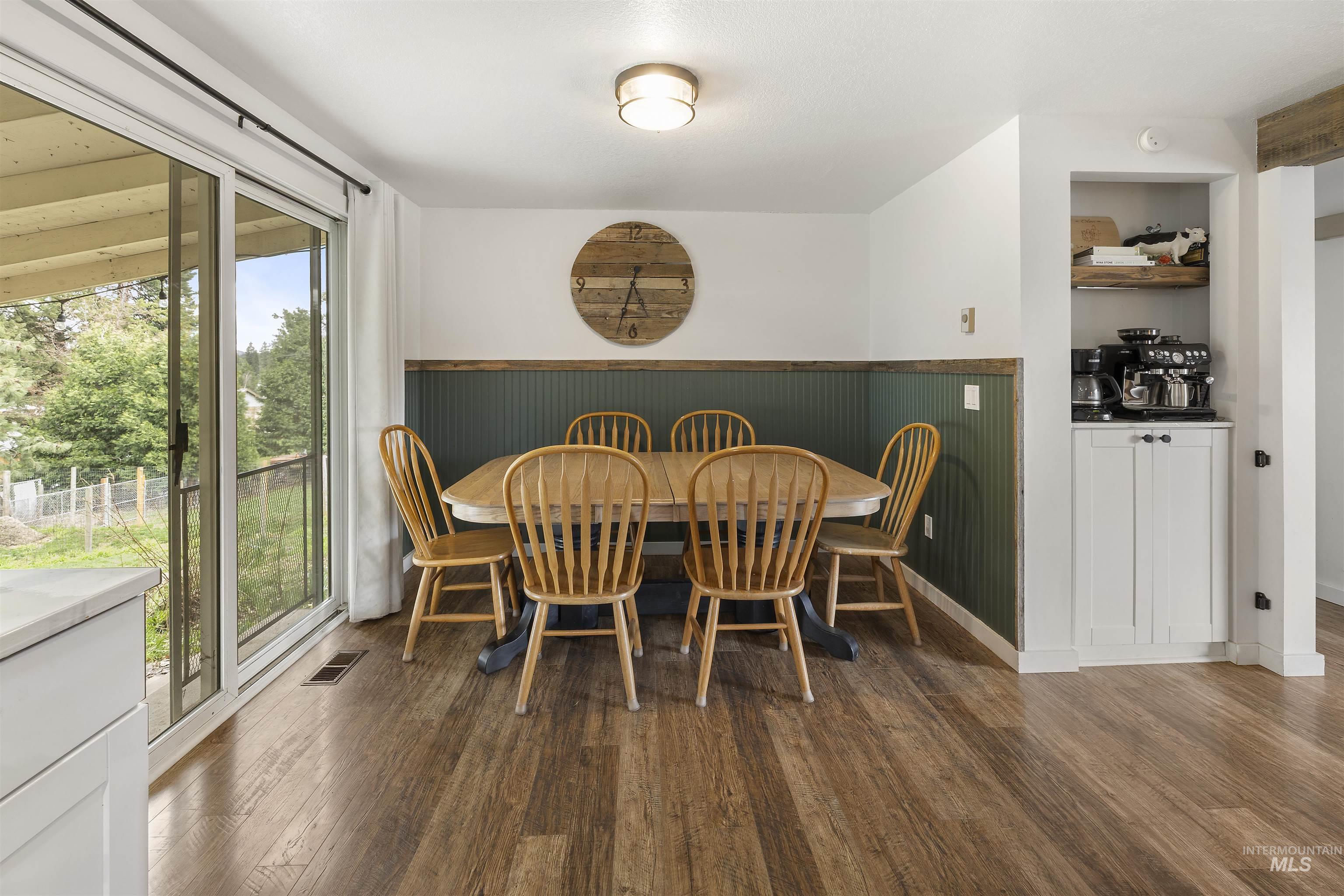 604 Line St., Deary, Idaho 83823, 3 Bedrooms, 2 Bathrooms, Residential For Sale, Price $365,000, 98980644