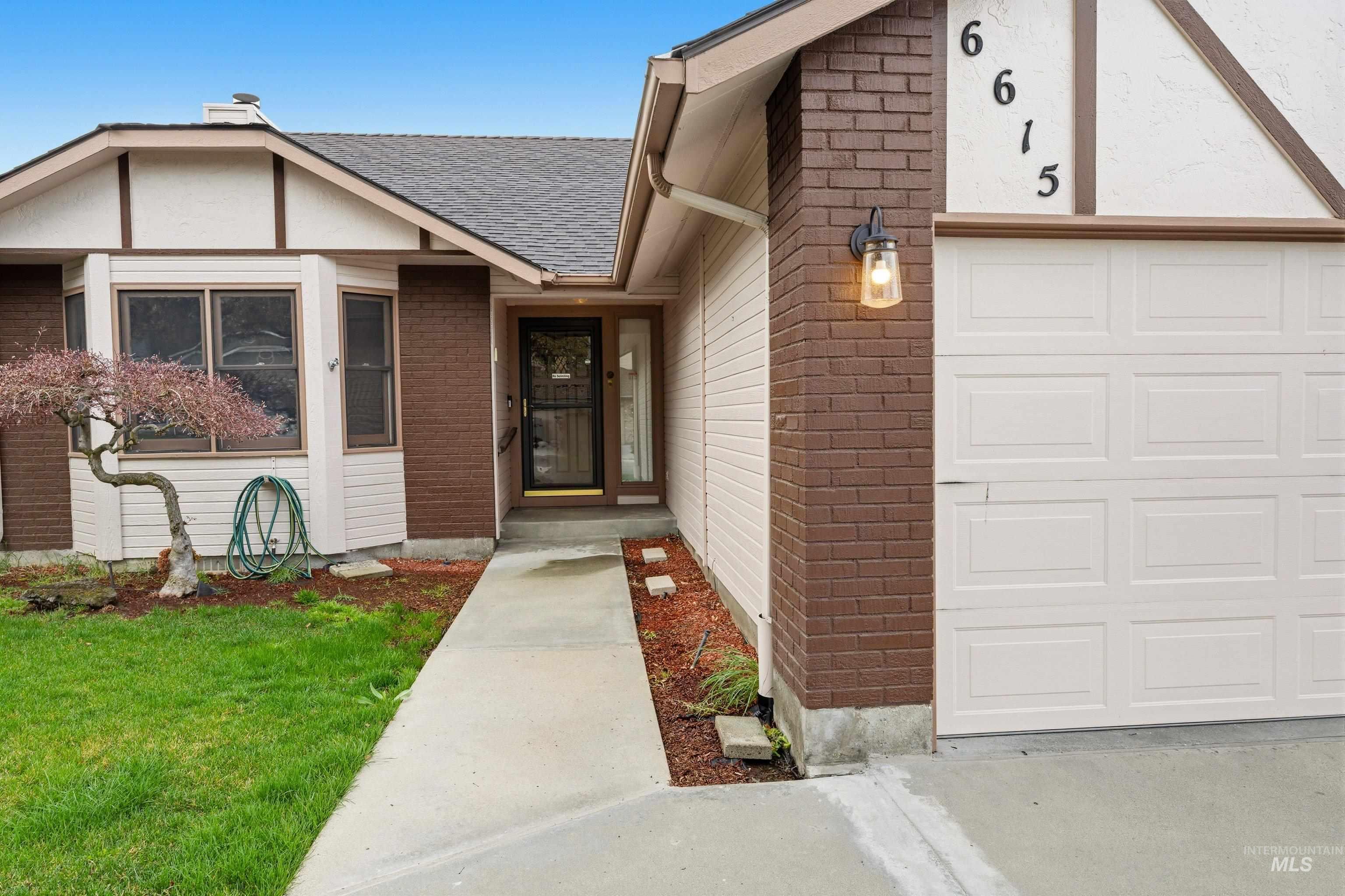 6615 W Limelight Dr, Boise, Idaho 83714, 3 Bedrooms, 2 Bathrooms, Residential For Sale, Price $499,900,MLS 98980645