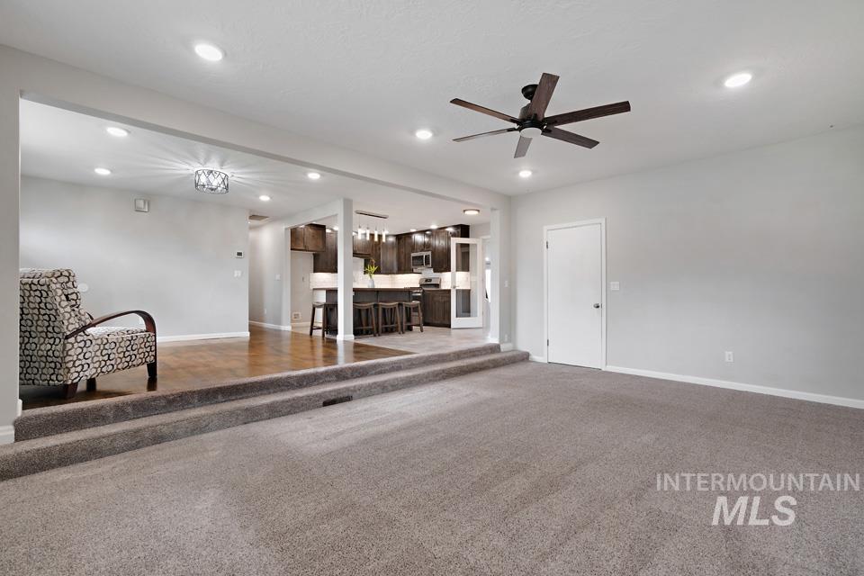 225 SW Park, New Plymouth, Idaho 83655, 4 Bedrooms, 2 Bathrooms, Residential For Sale, Price $389,900, 98980646