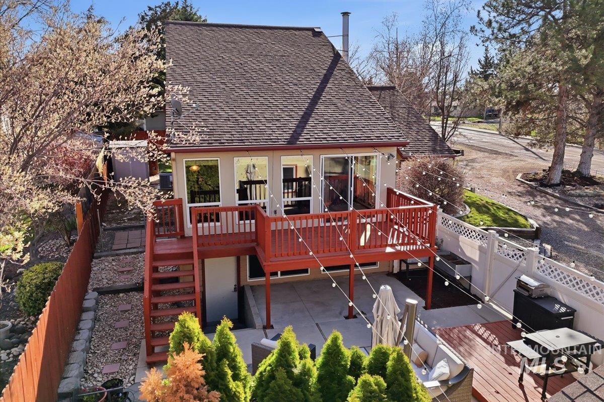 3020 Westview Lane, Nampa, Idaho 83686, 3 Bedrooms, 3 Bathrooms, Residential For Sale, Price $560,000, 98980647