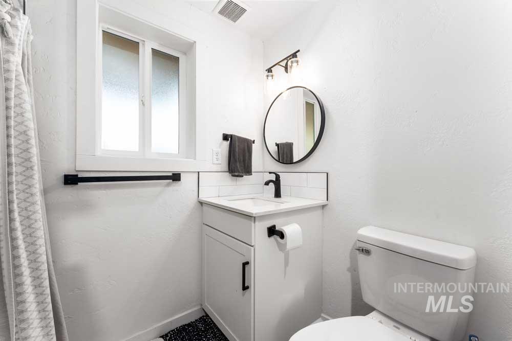 3032 S Chieftain Way, Boise, Idaho 83709, 6 Bedrooms, 3 Bathrooms, Residential For Sale, Price $634,990, 98980650