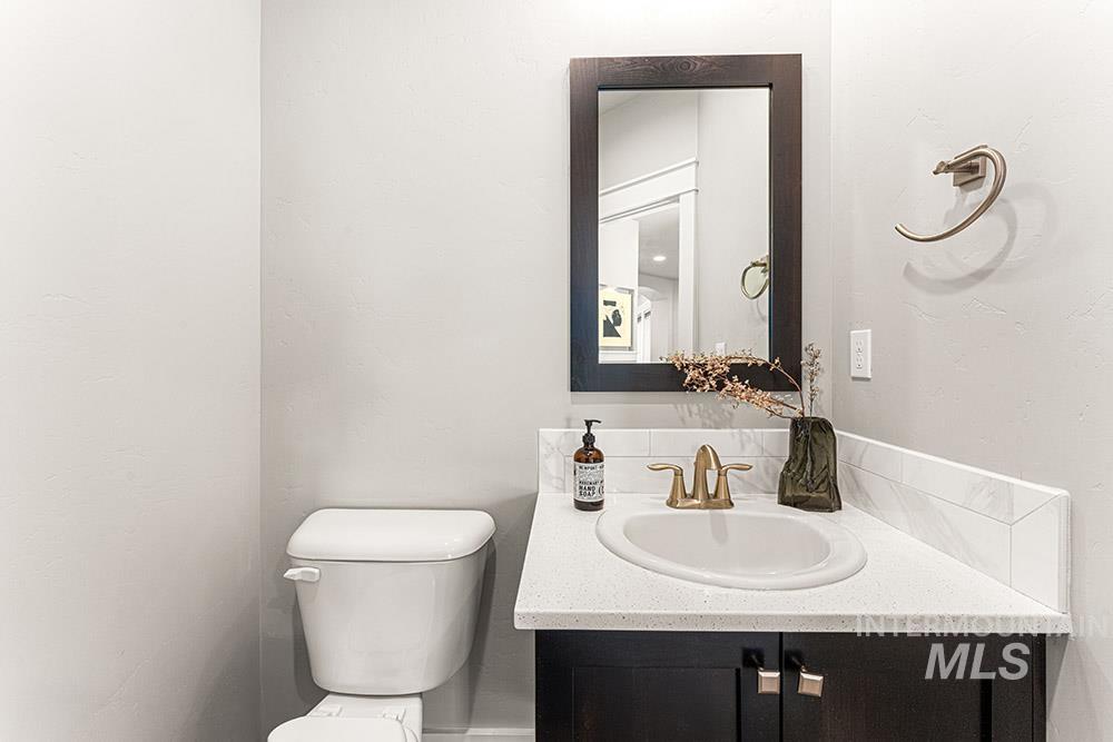 554 E Sicily Drive, Meridian, Idaho 83642, 4 Bedrooms, 2.5 Bathrooms, Residential For Sale, Price $749,900,MLS 98980651