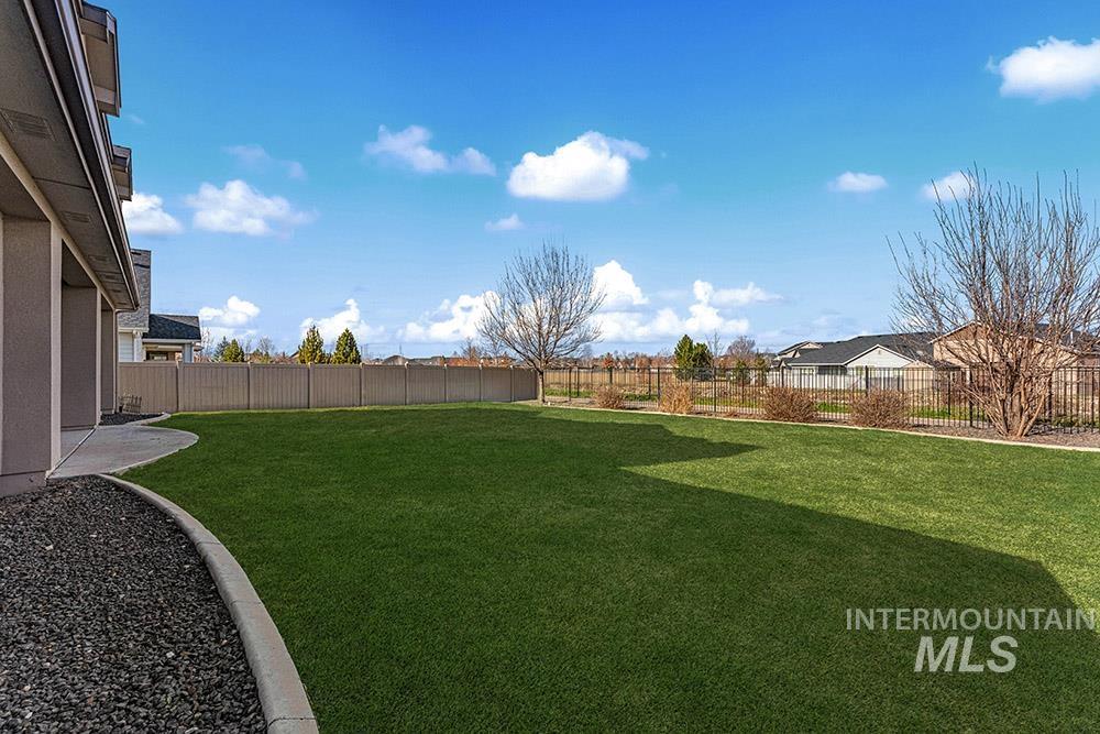 554 E Sicily Drive, Meridian, Idaho 83642, 4 Bedrooms, 2.5 Bathrooms, Residential For Sale, Price $749,900,MLS 98980651