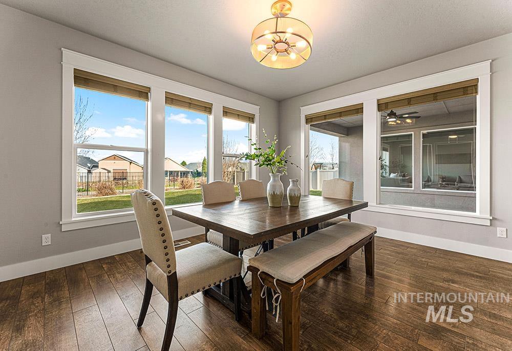 554 E Sicily Drive, Meridian, Idaho 83642, 4 Bedrooms, 2.5 Bathrooms, Residential For Sale, Price $749,900,MLS 98980651