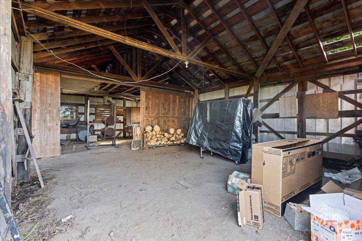 19454 Idaho Road, Worley, Idaho 83876, 2 Bedrooms, 1 Bathroom, Residential For Sale, Price $629,000, 98980652