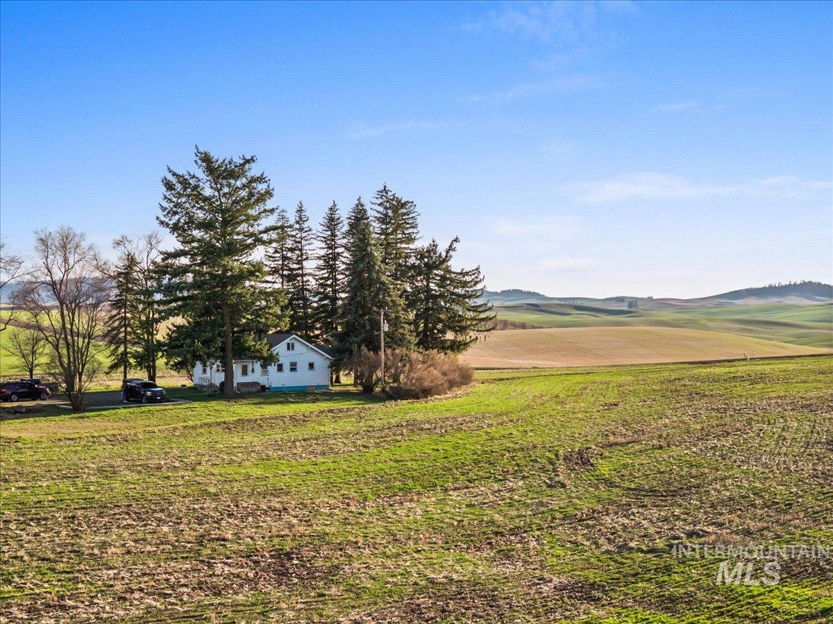 19454 Idaho Road, Worley, Idaho 83876, 2 Bedrooms, 1 Bathroom, Residential For Sale, Price $629,000, 98980652