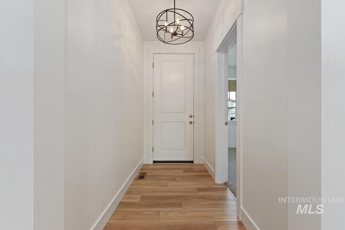 12541 W Shortcreek St., Star, Idaho 83669, 3 Bedrooms, 2 Bathrooms, Residential For Sale, Price $485,000, 98980654