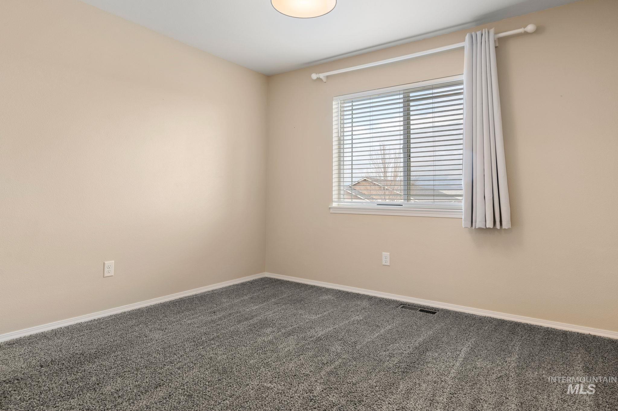 1722 Pioneer Drive, Lewiston, Idaho 83501, 3 Bedrooms, 2 Bathrooms, Residential For Sale, Price $499,000, 98980658