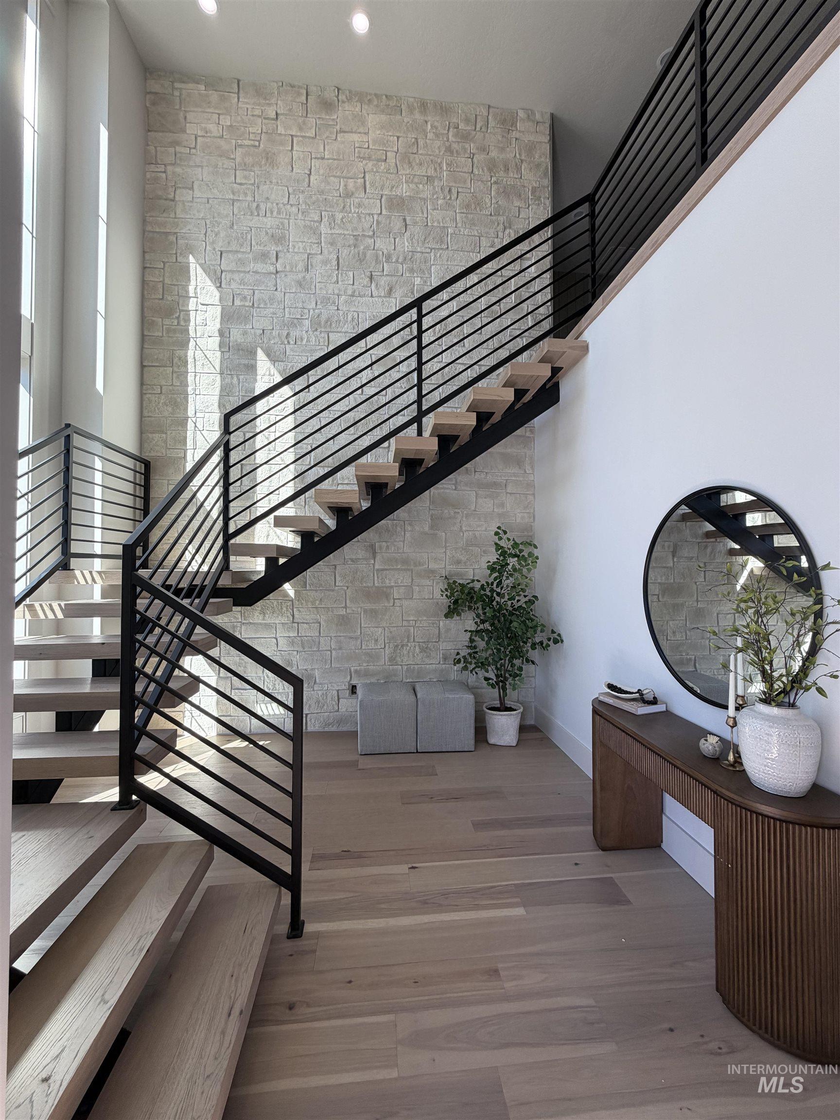 4930 W Braveheart, Eagle, Idaho 83616, 3 Bedrooms, 4 Bathrooms, Residential For Sale, Price $1,995,000,MLS 98980660